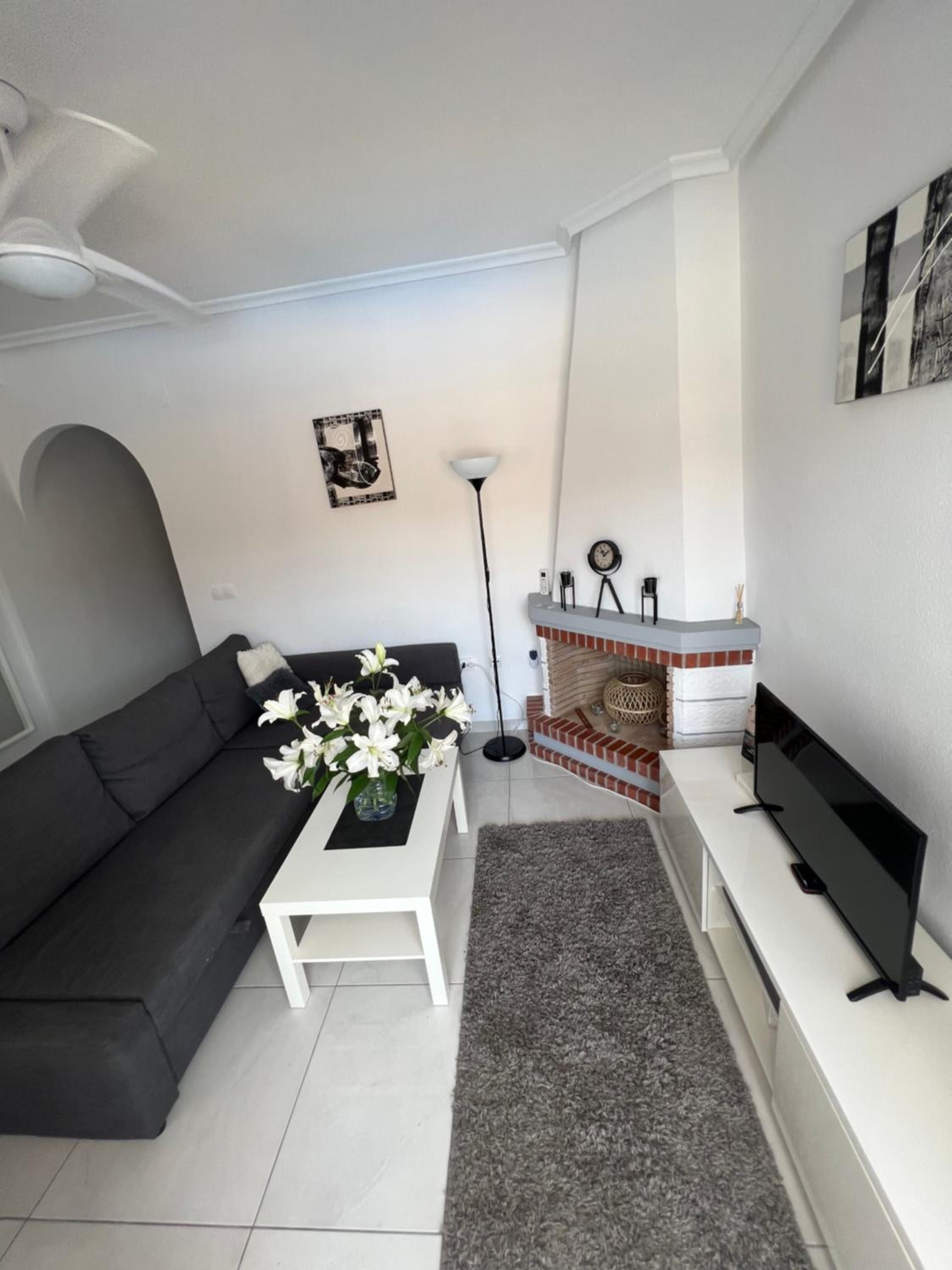 Modern apartment in Punta Prima photo 4