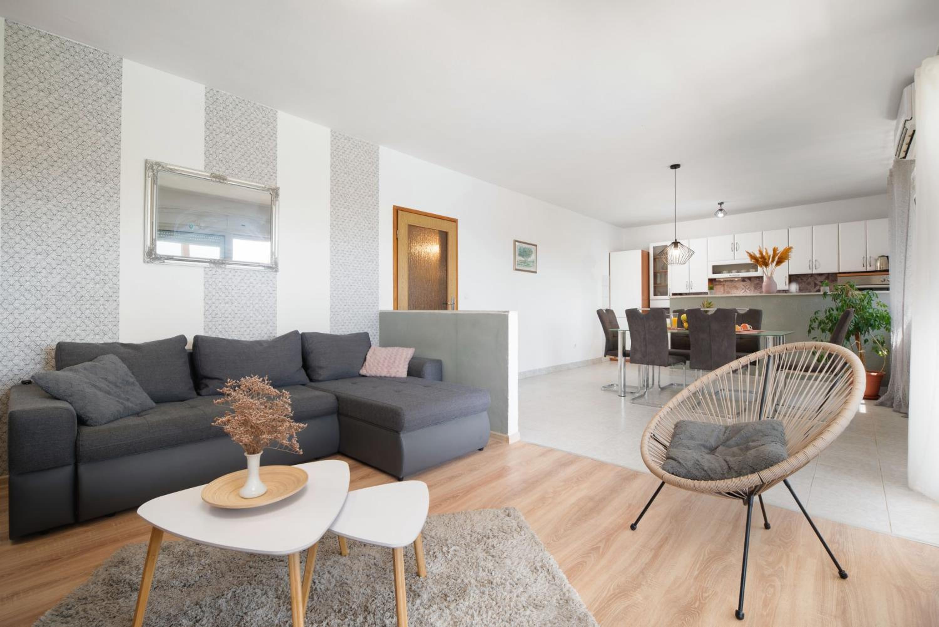 Holiday home Paligan view 5