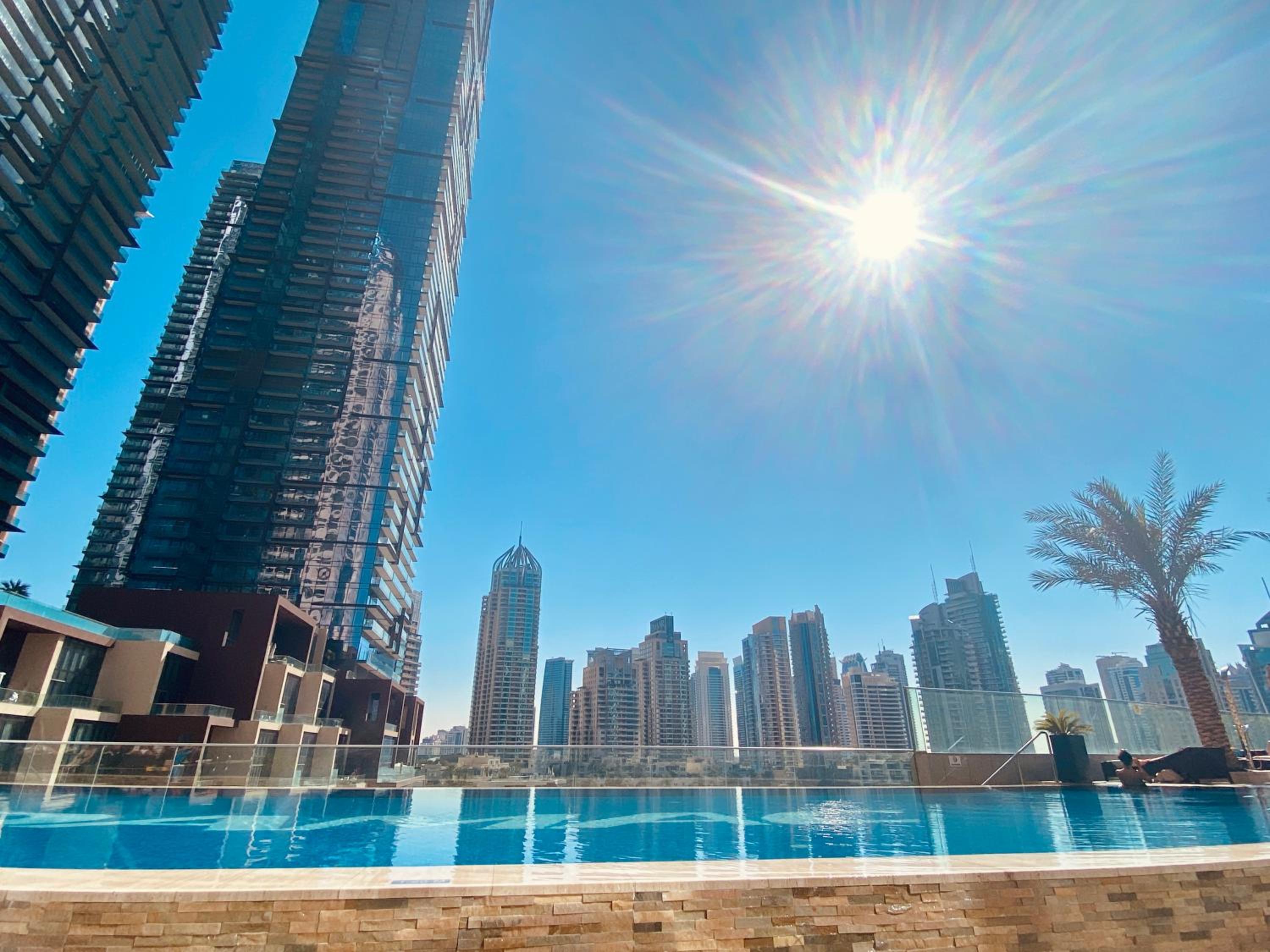 DH58 - High end 1BR, Palm views in Damac Heights tower