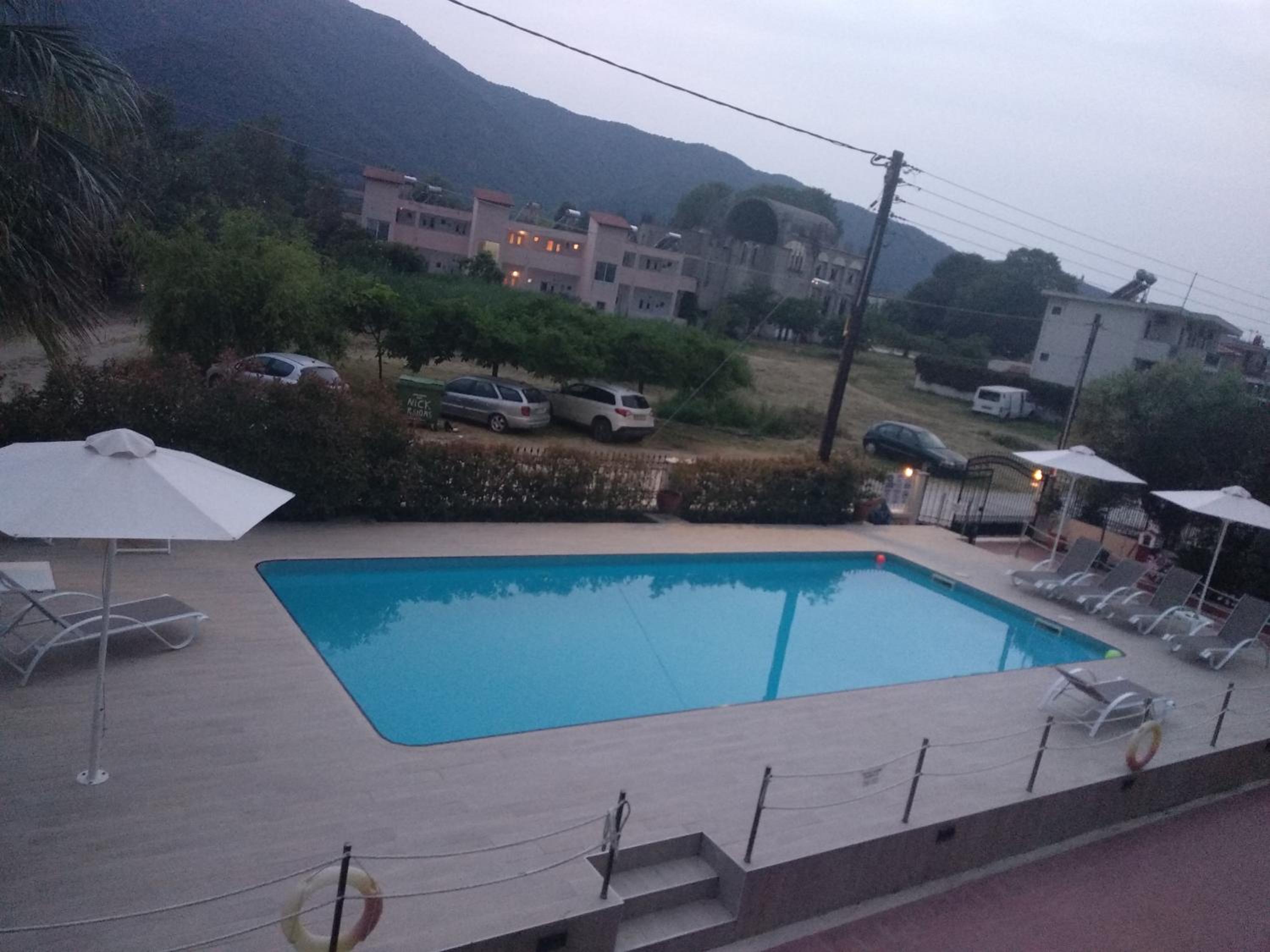 Nick Rooms en Stavros