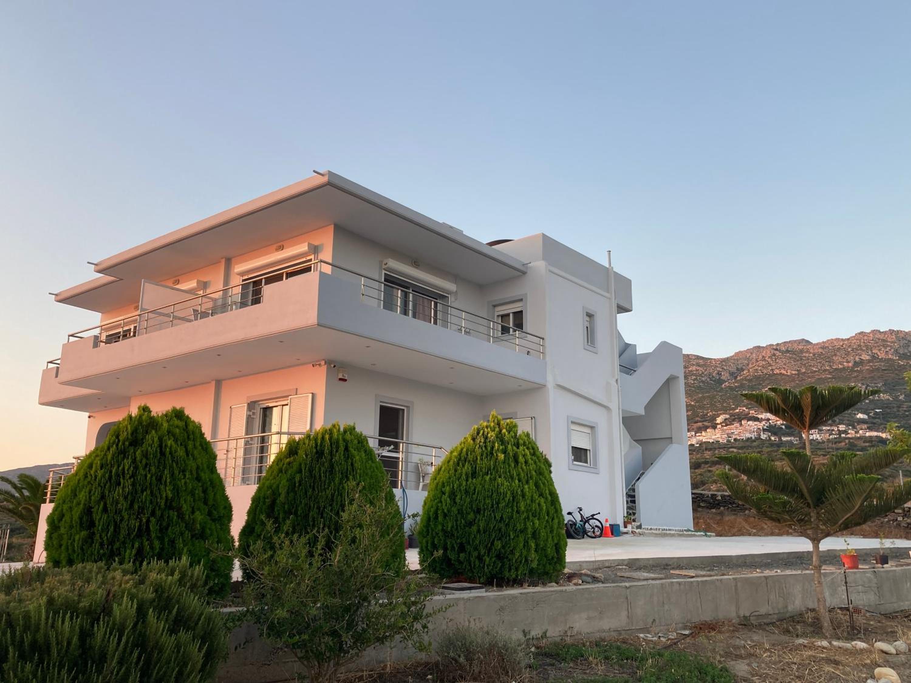 360° View Suites Cos view 2
