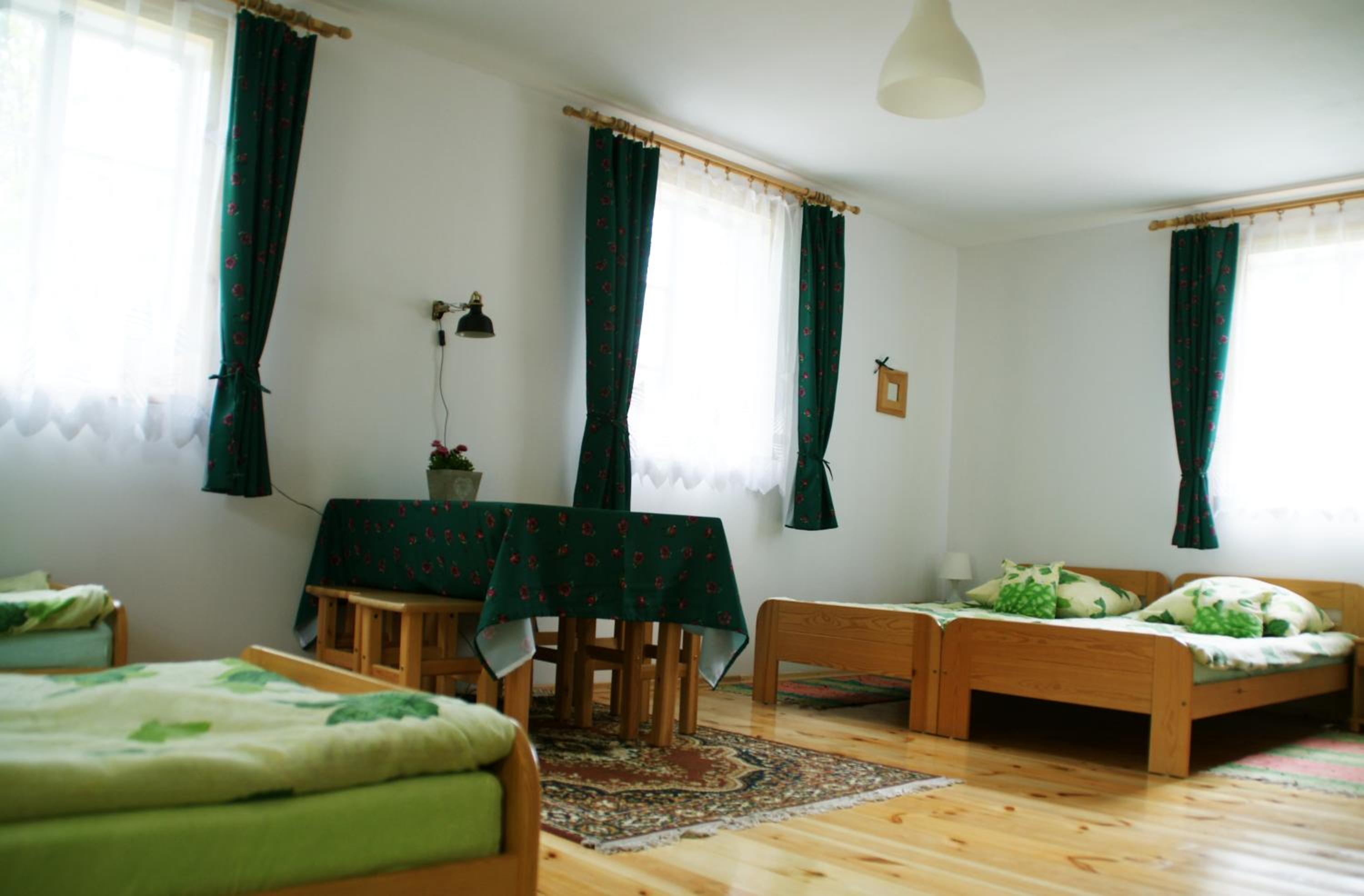 Photo 34