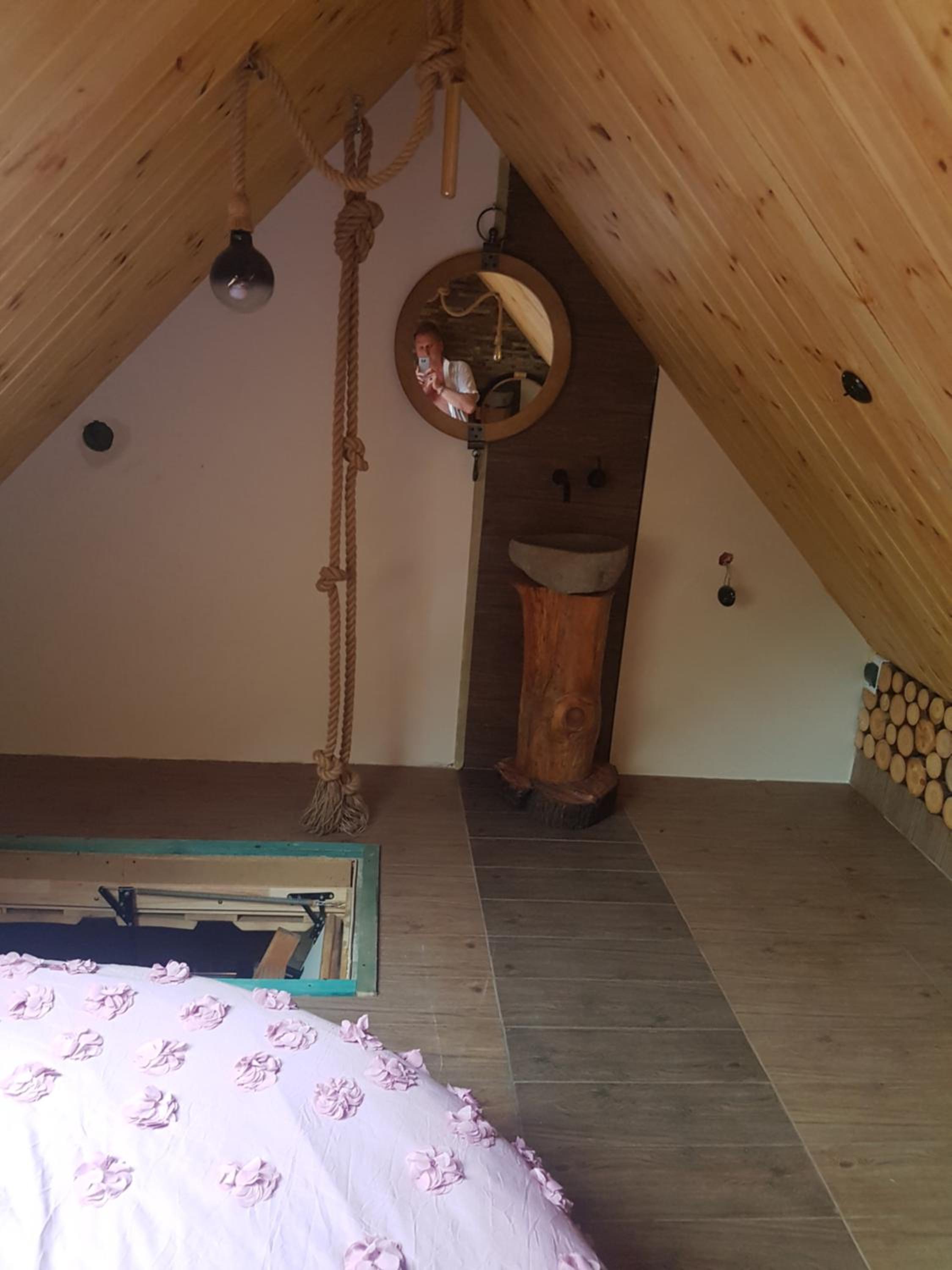 Photo 16