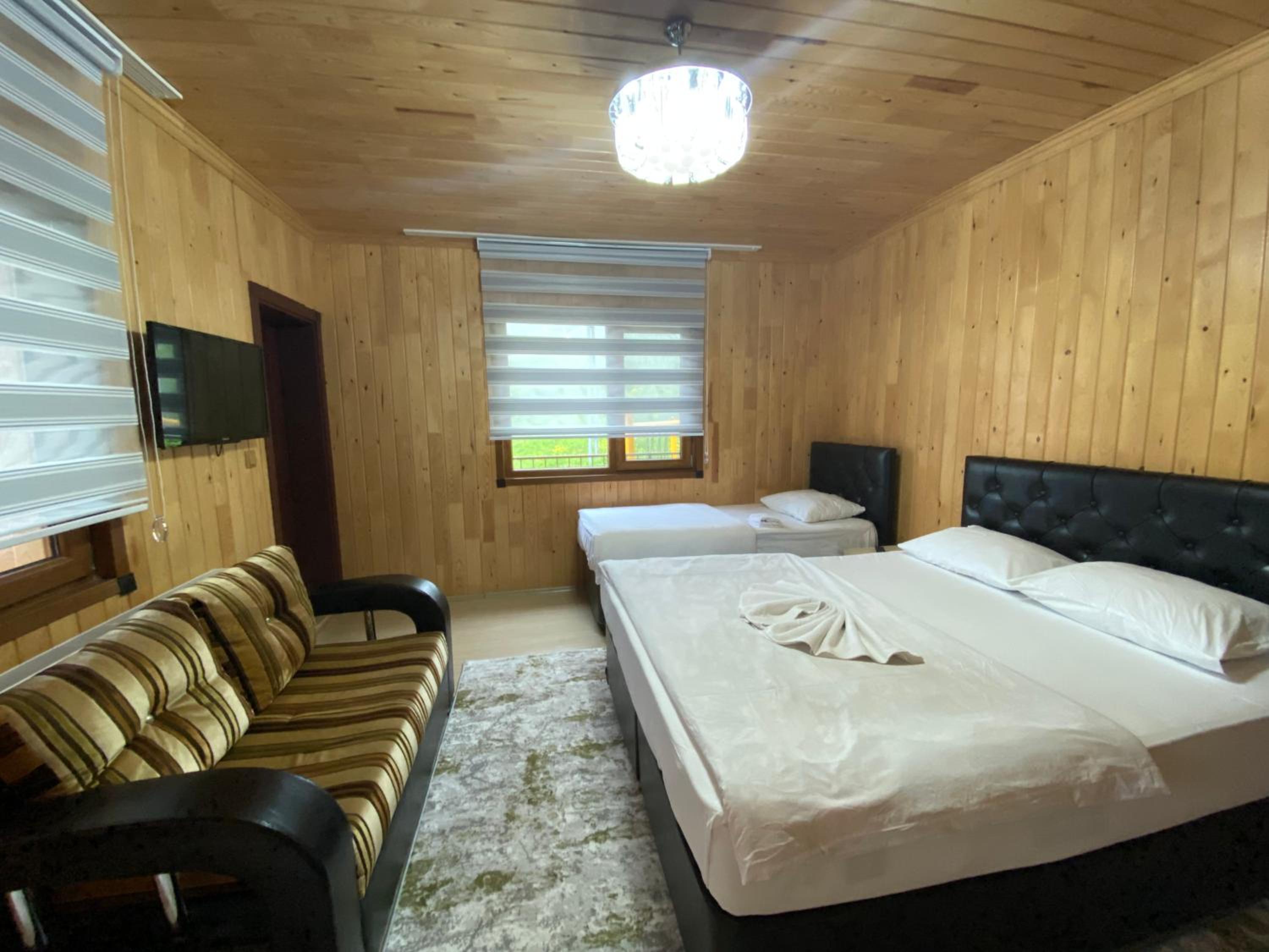 Yüce Suite