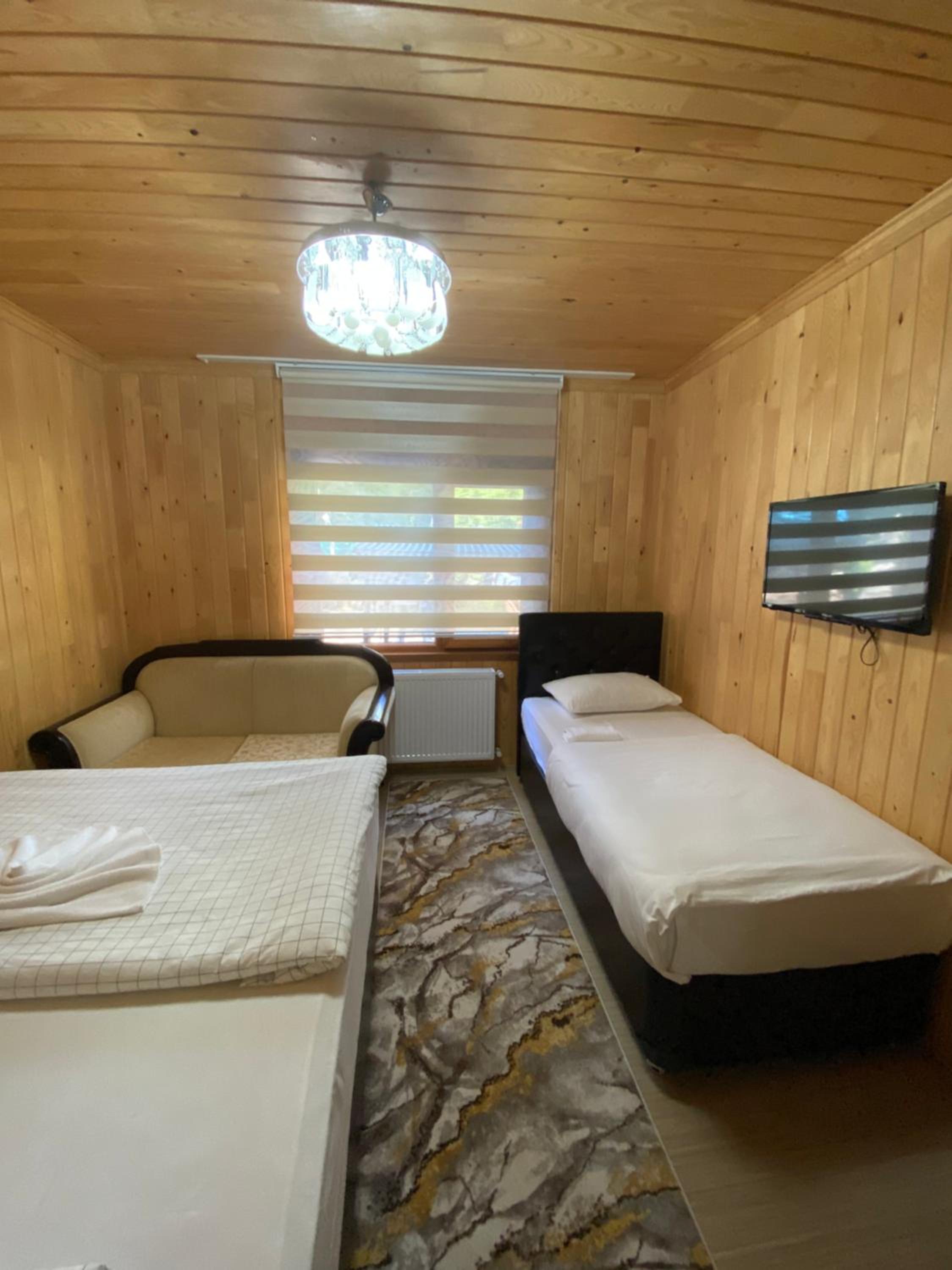 Yüce Suite