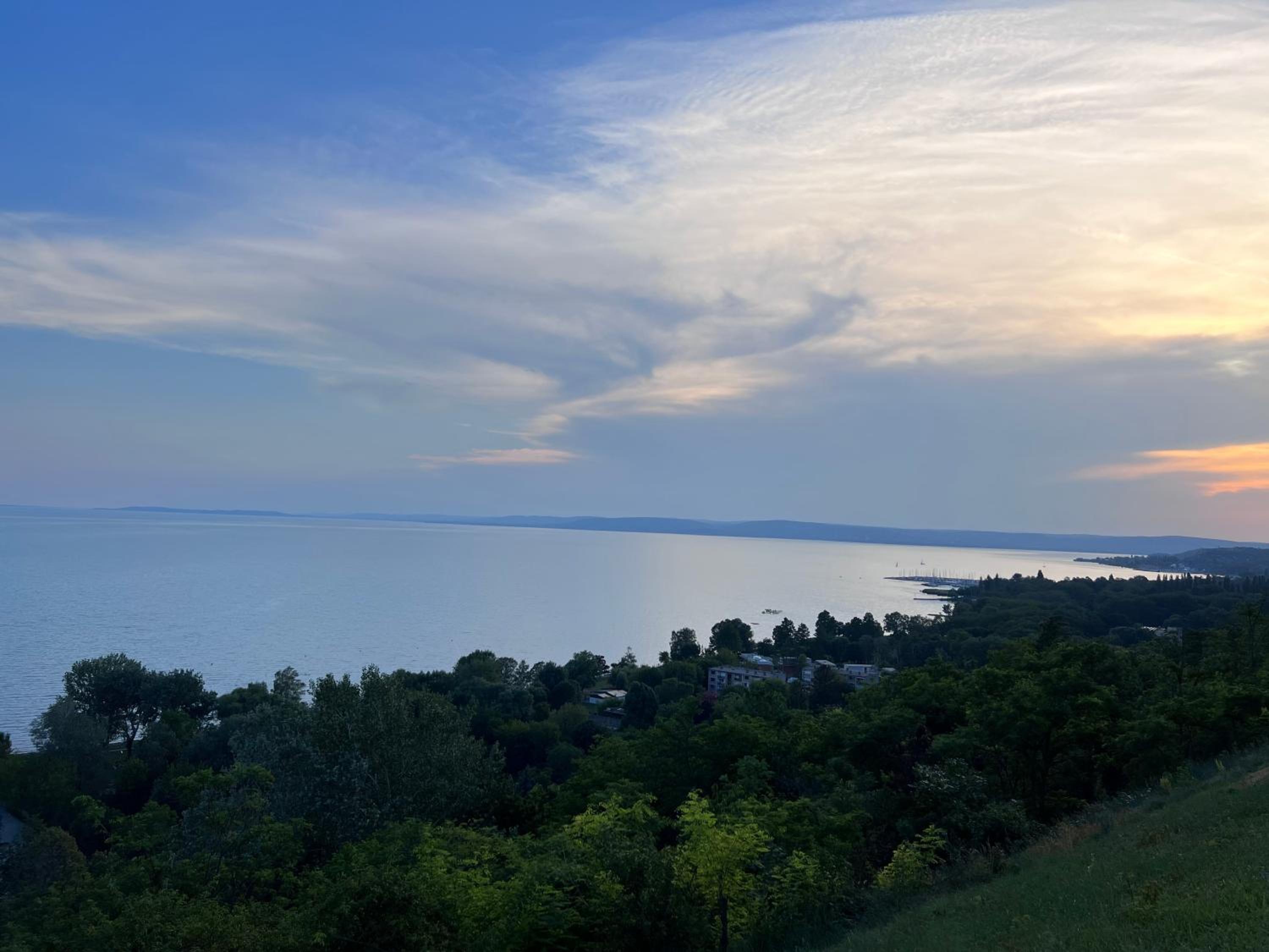 Balatonakarattya Magaspart