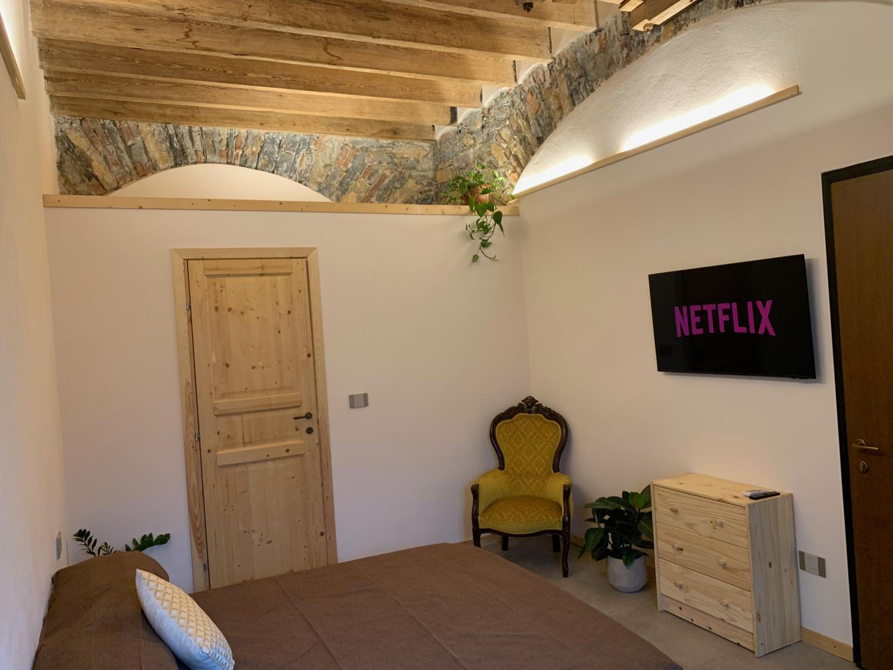 Rock & Wood - Apartment & Room