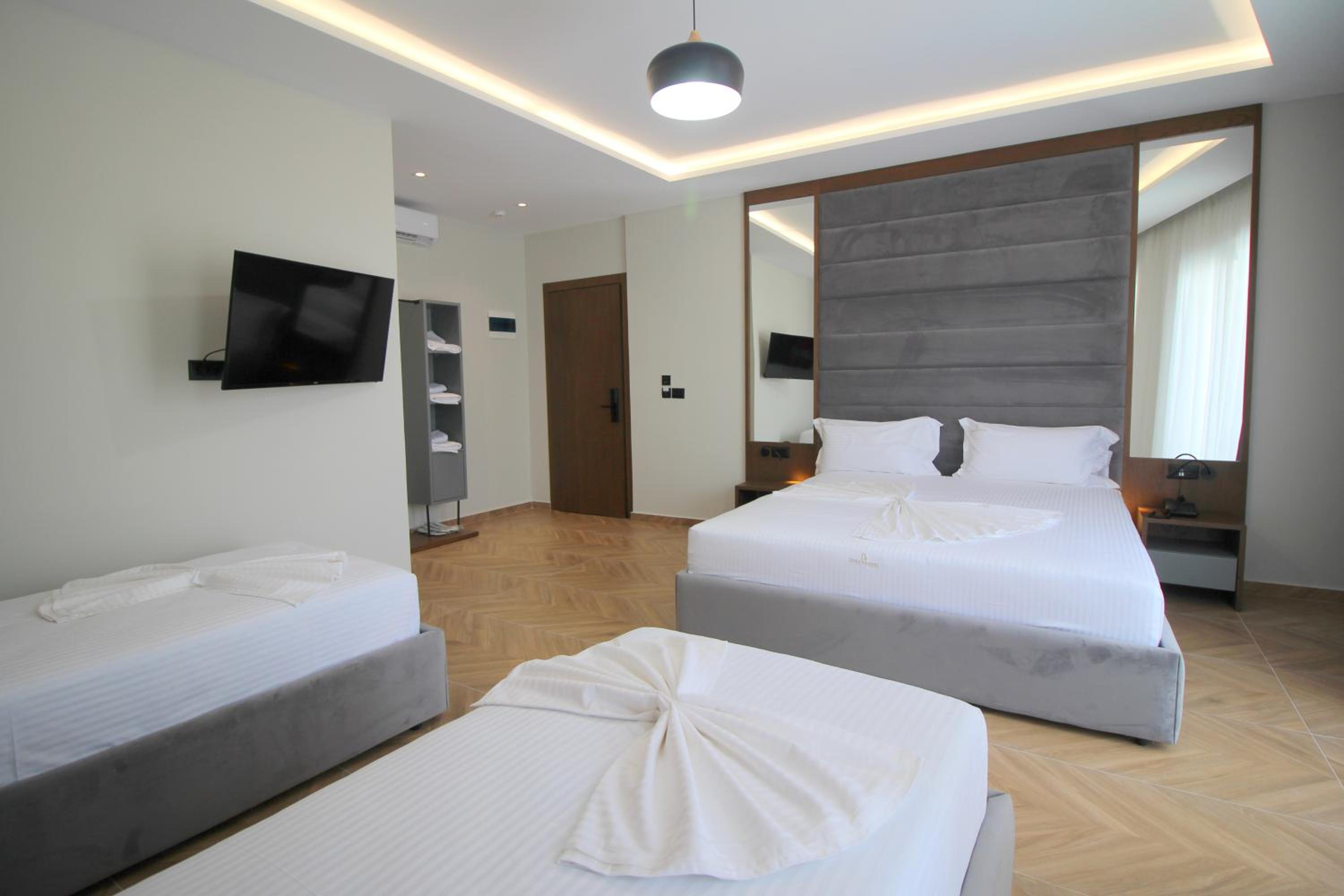 Duka's Hotel 39