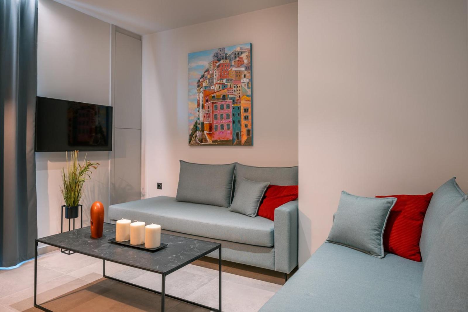 Brand new Suites in City Center