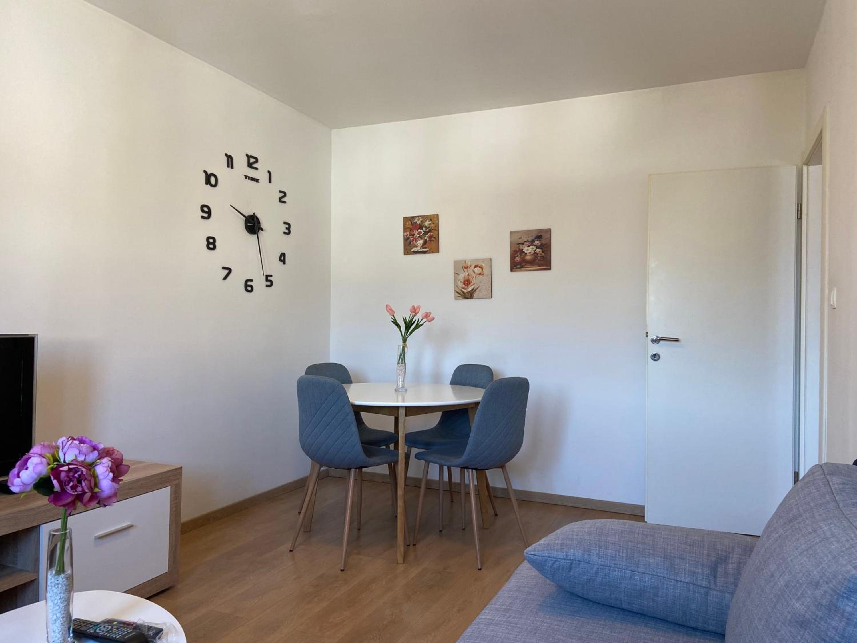 Apartment Sućidar view 2