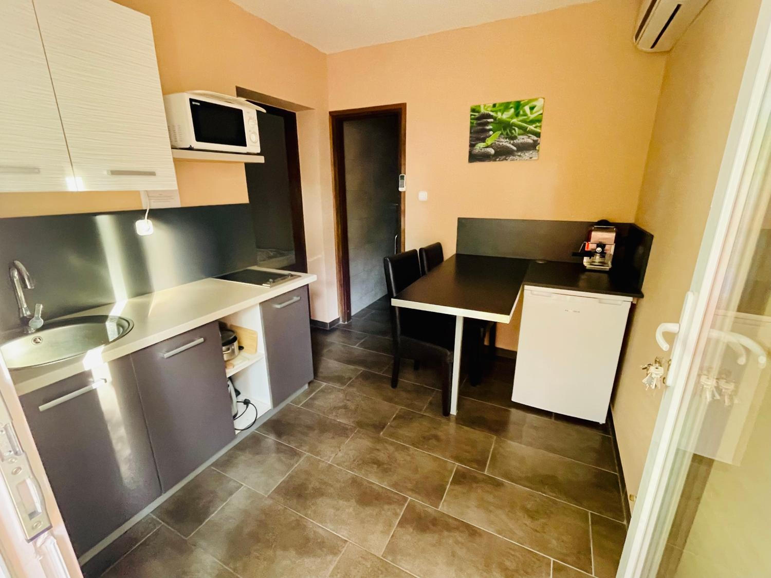 Happy Home Apartman