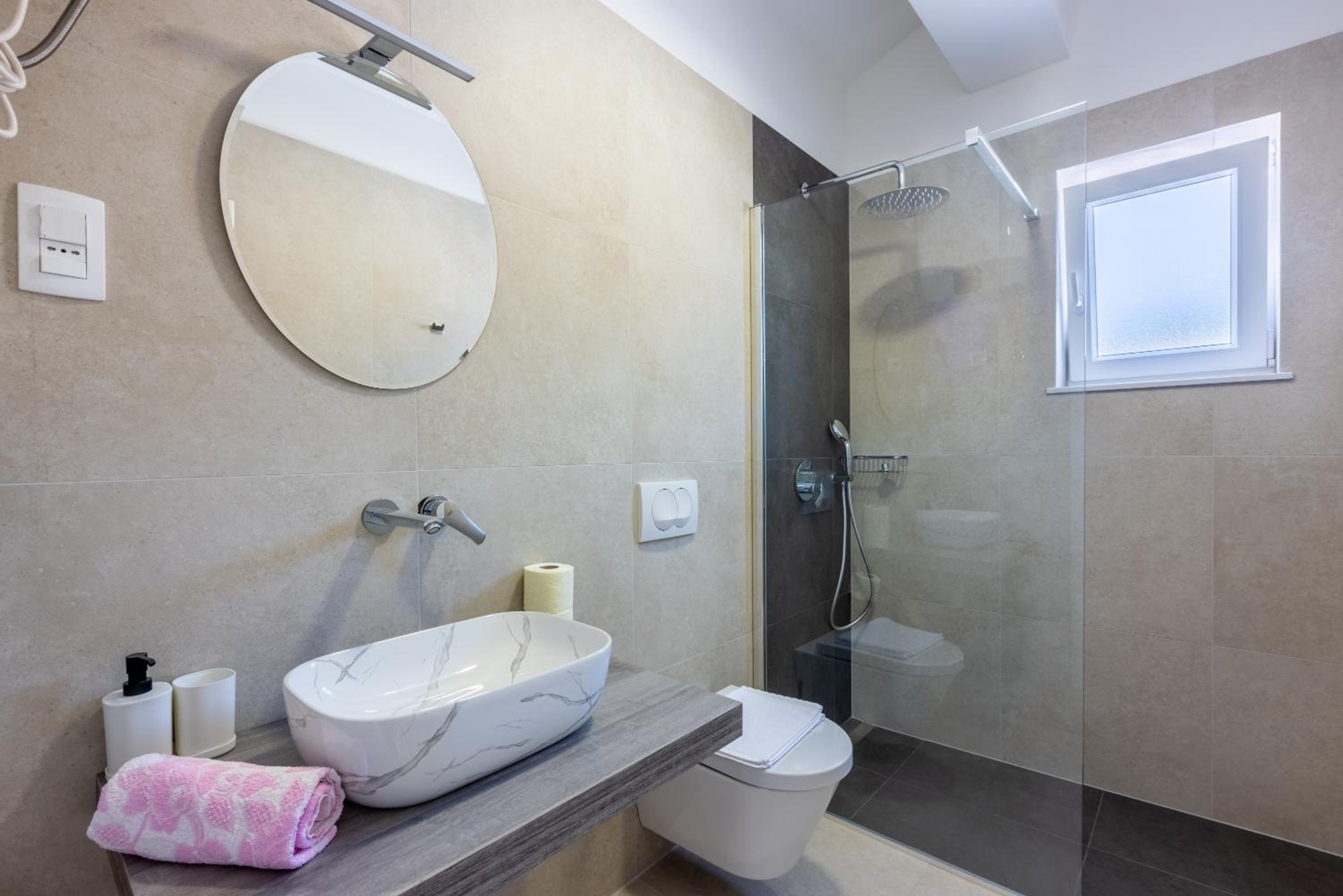 Luxury Apartments Lovorka 3 & 4***/**** view 2