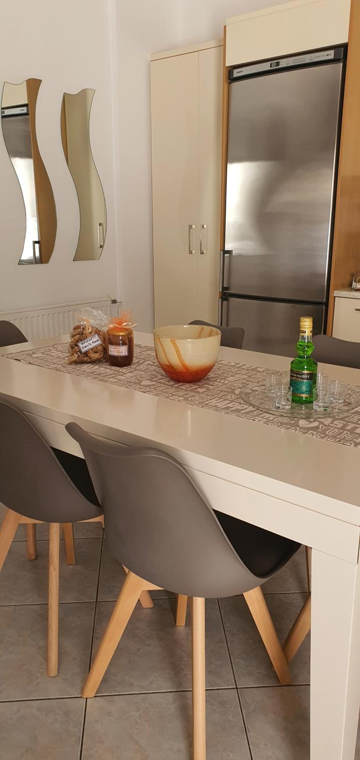 Eleni's Place photo 2