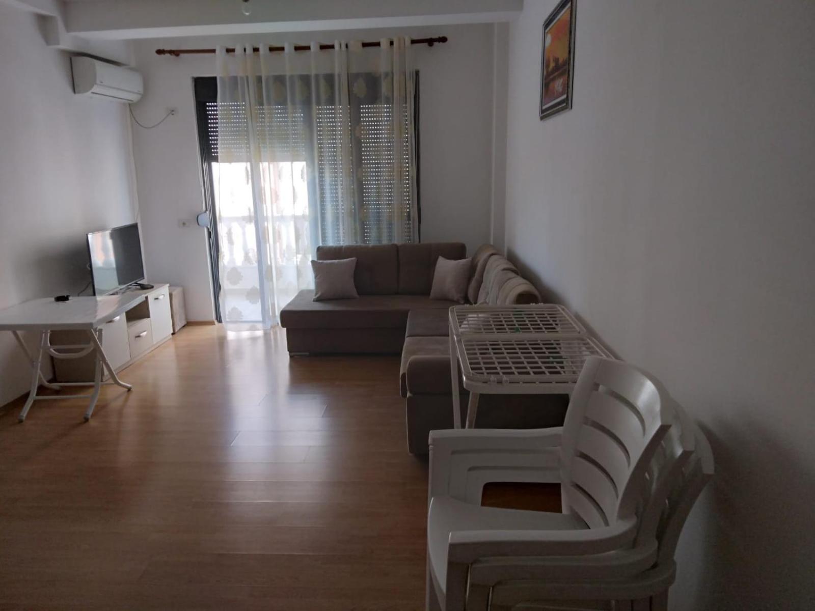 Sea view apartment photo 3