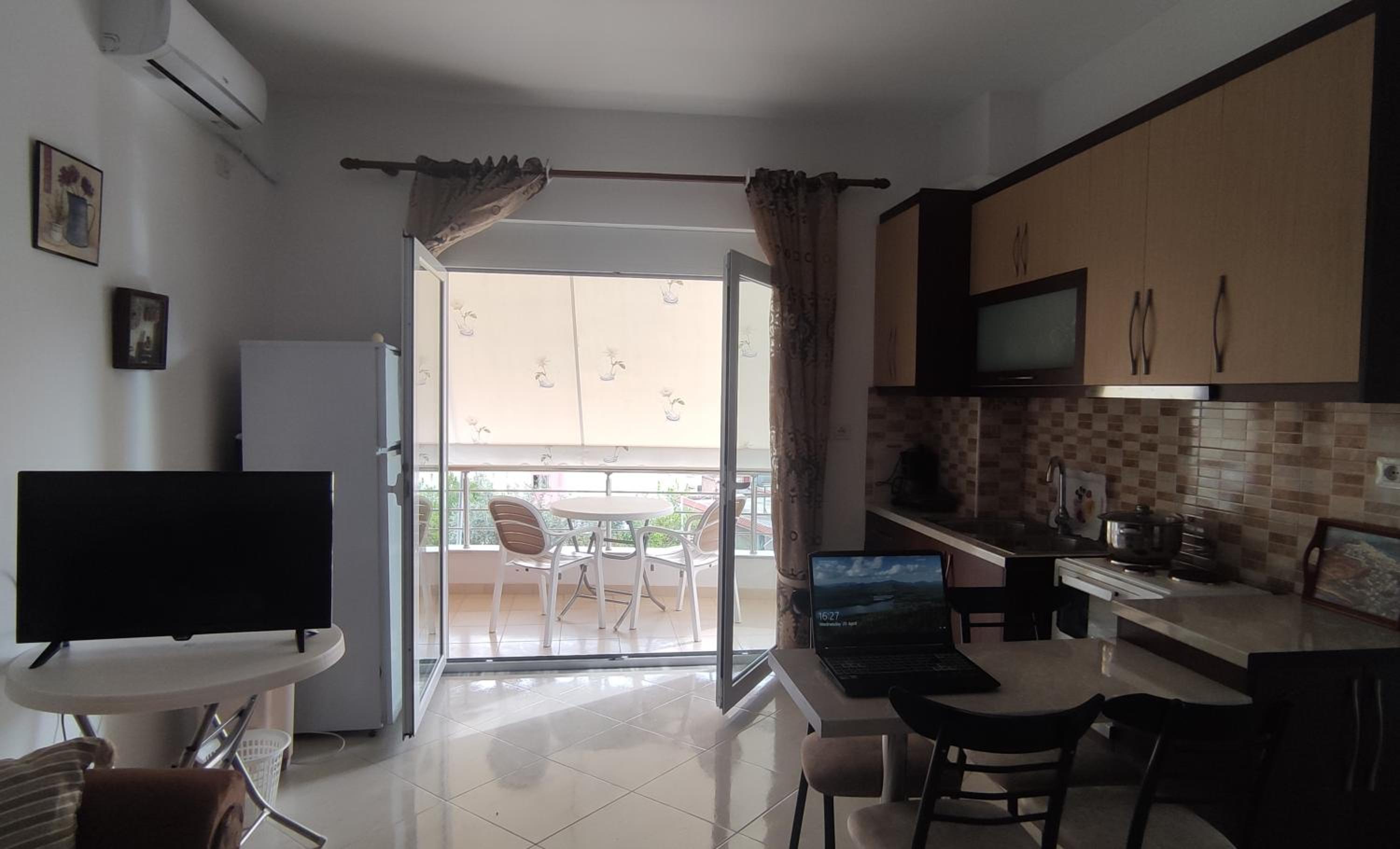 Ionia Apartments