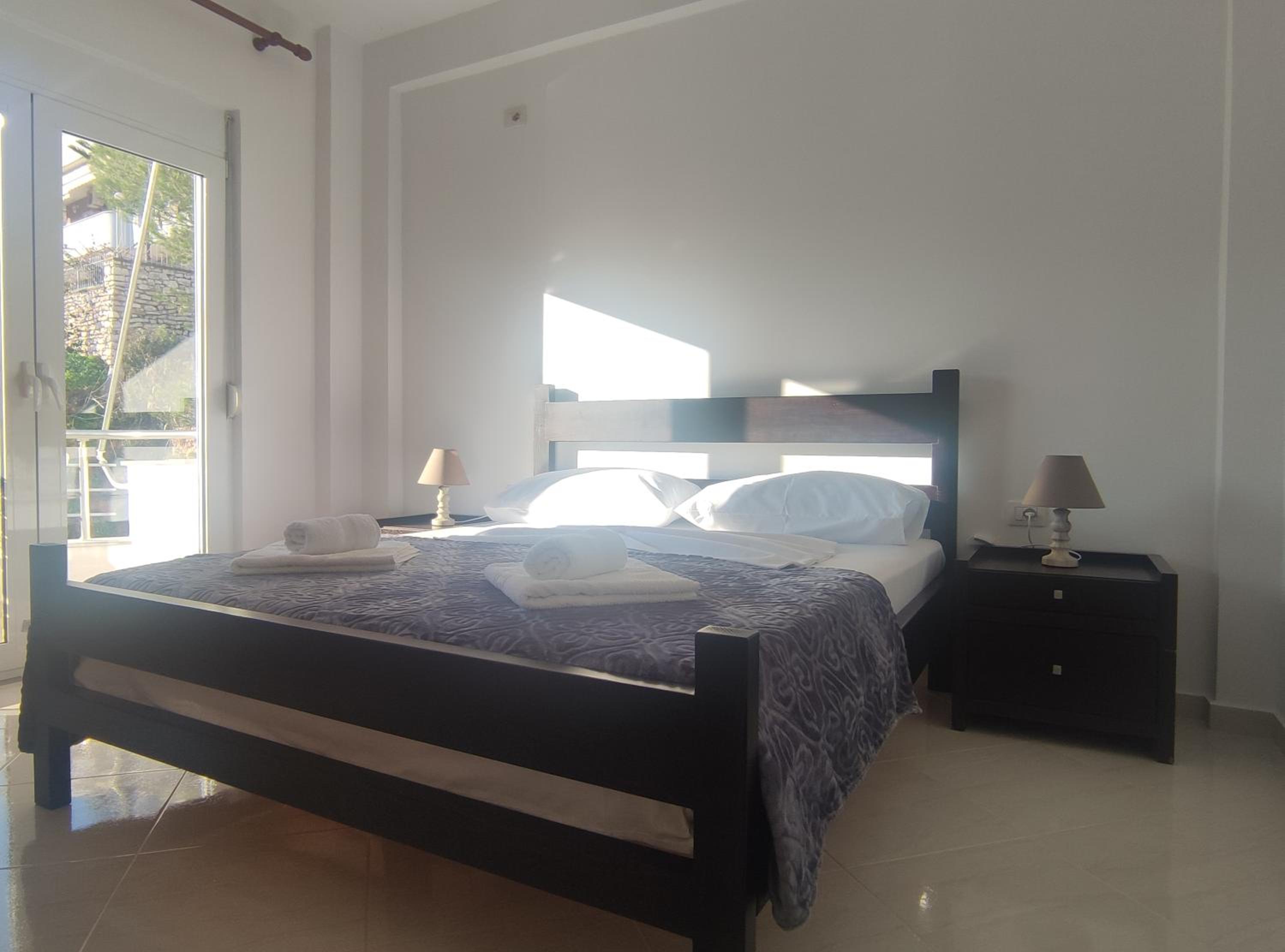 Ionia Apartments