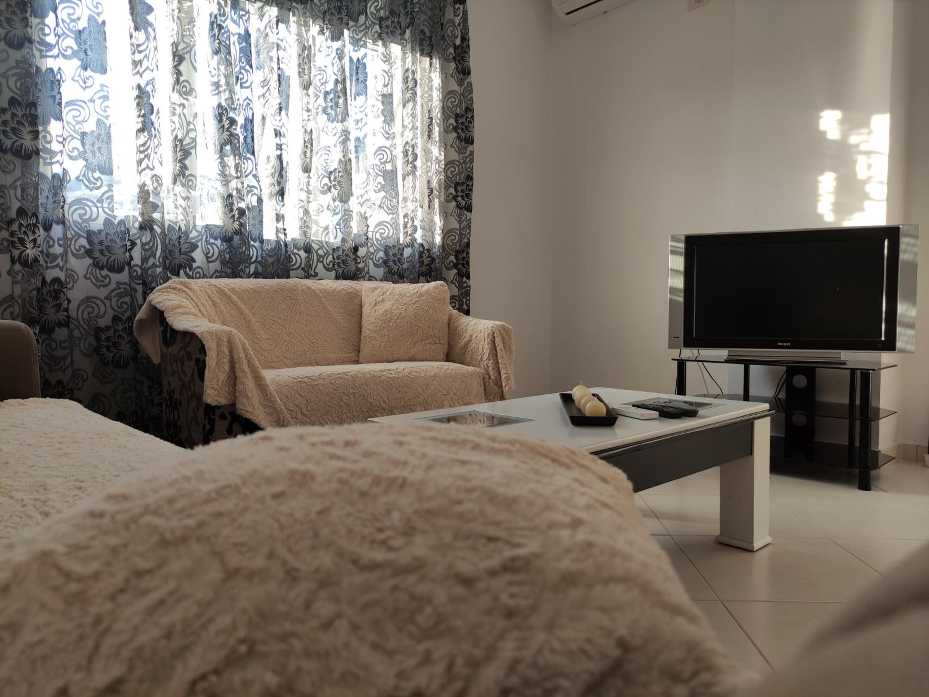 Ionia Apartments