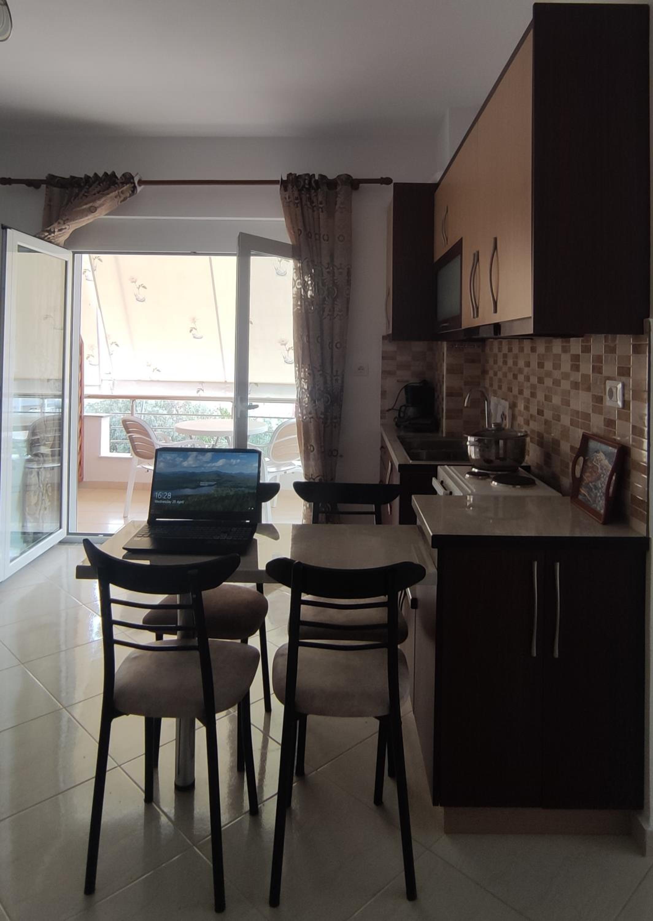 Ionia Apartments
