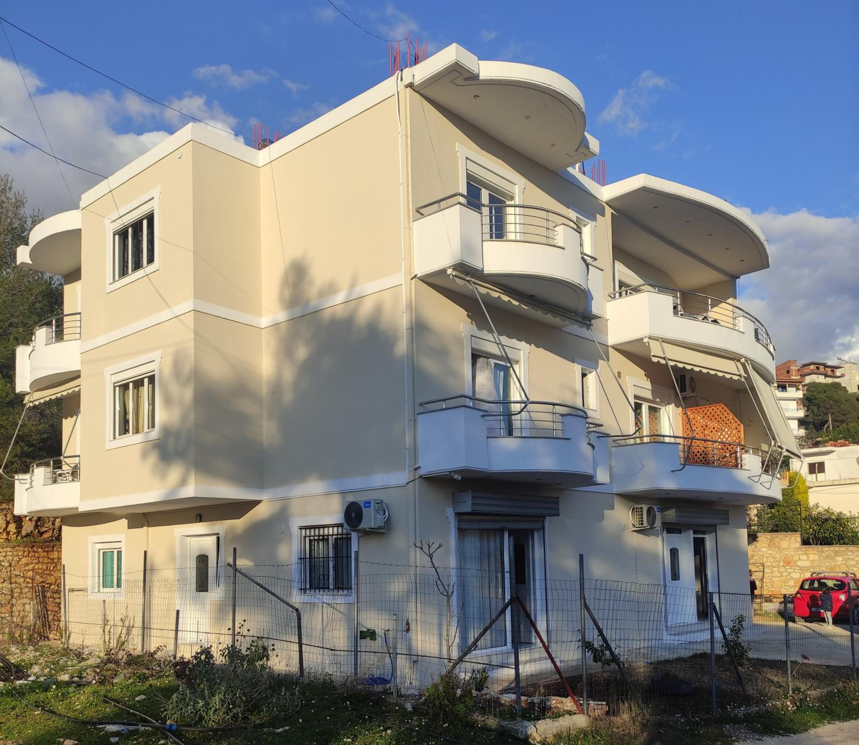 Ionia Apartments