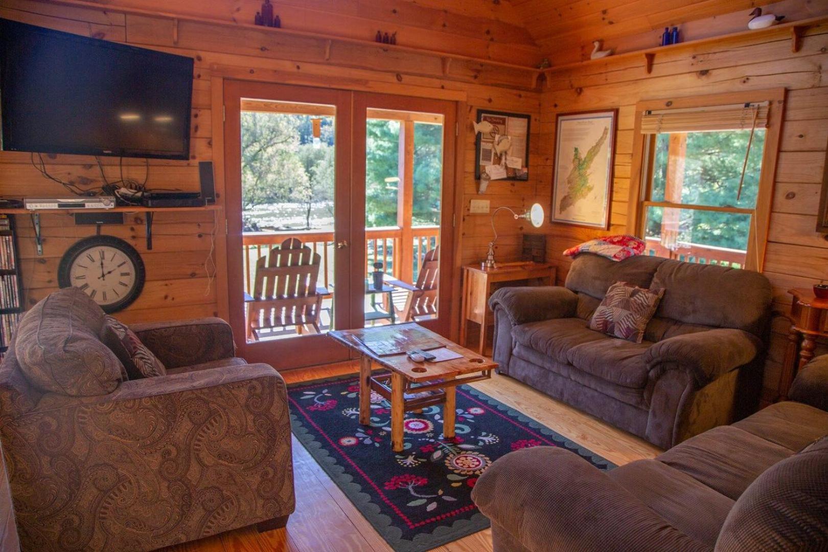 Anisidi Lodge