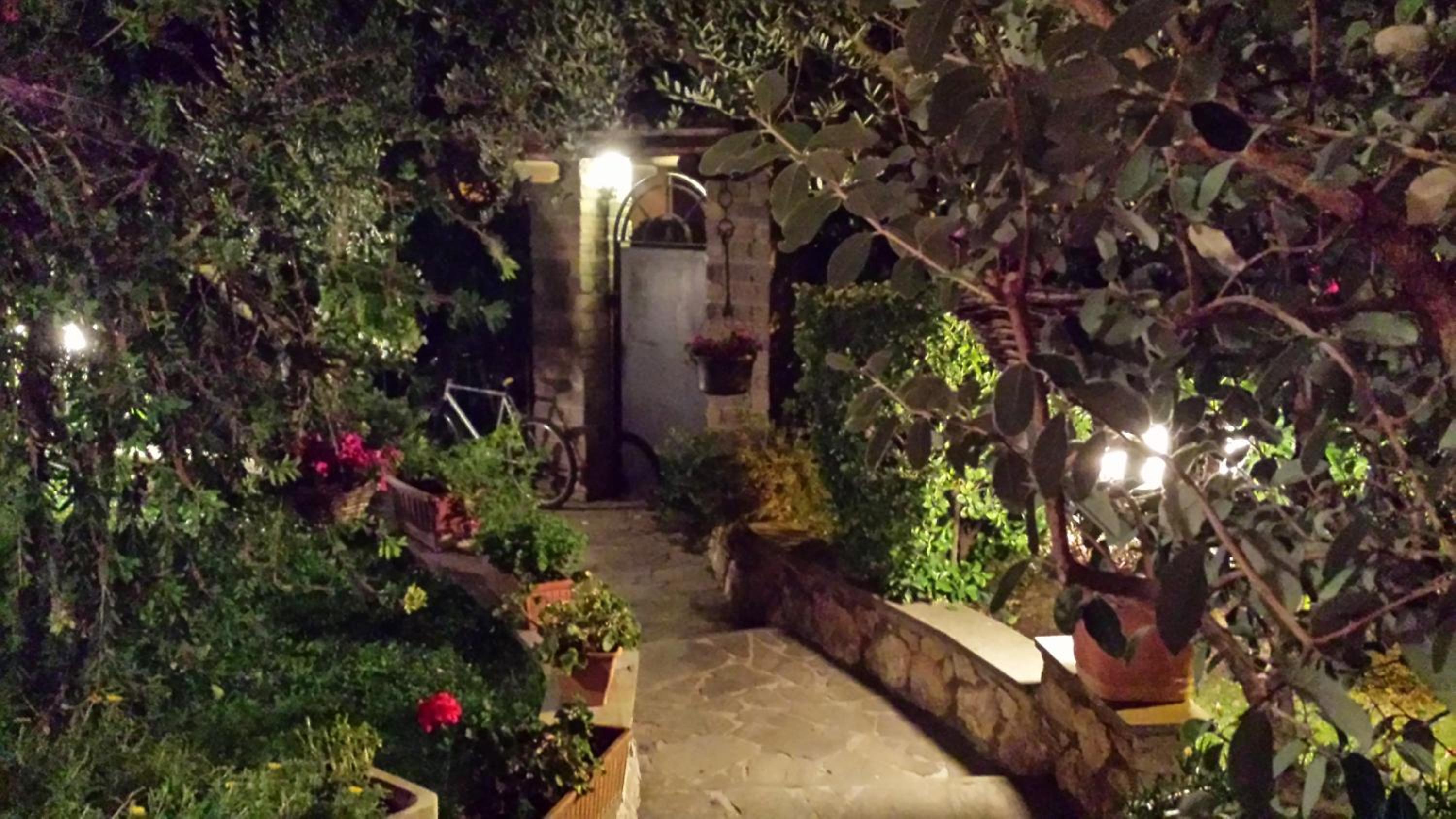 Villa Giuliana view 4