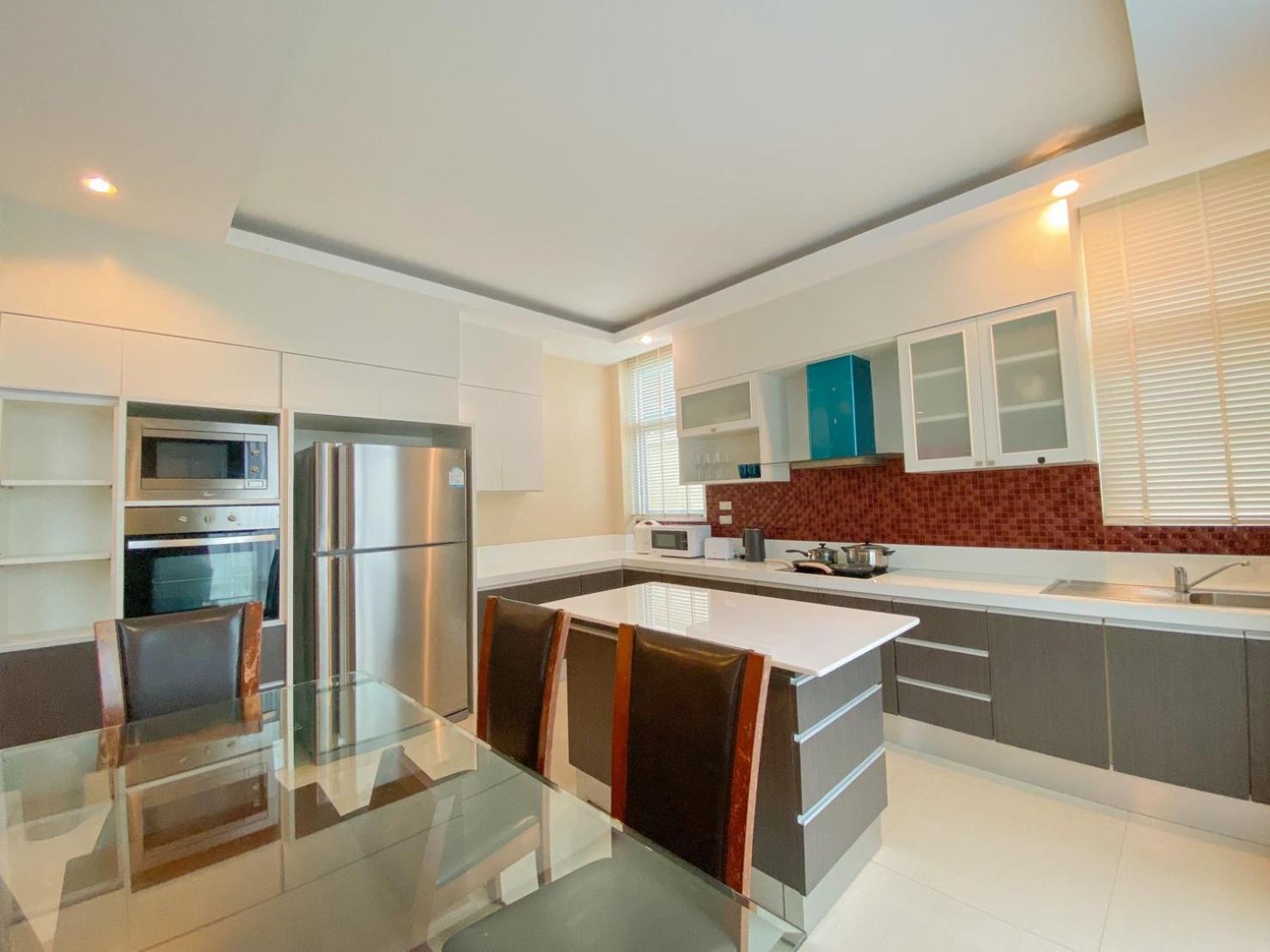 Twenty Two Pool Villa