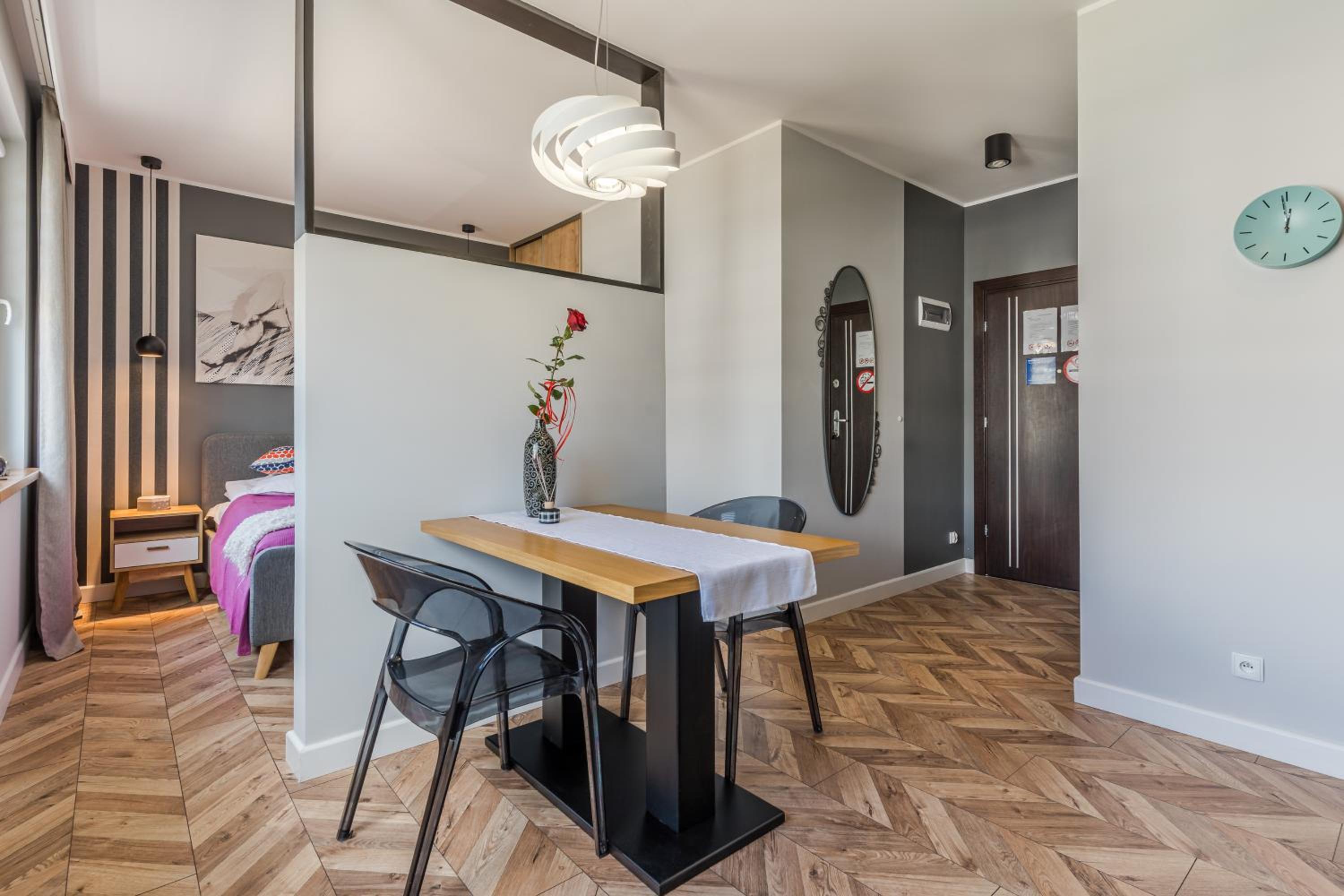 Lead Apartment view 3