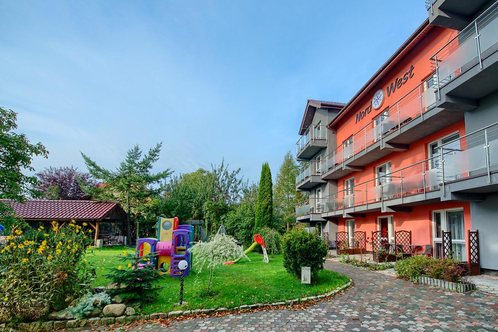 Nord-West i restauracja Tawerna Kubryk