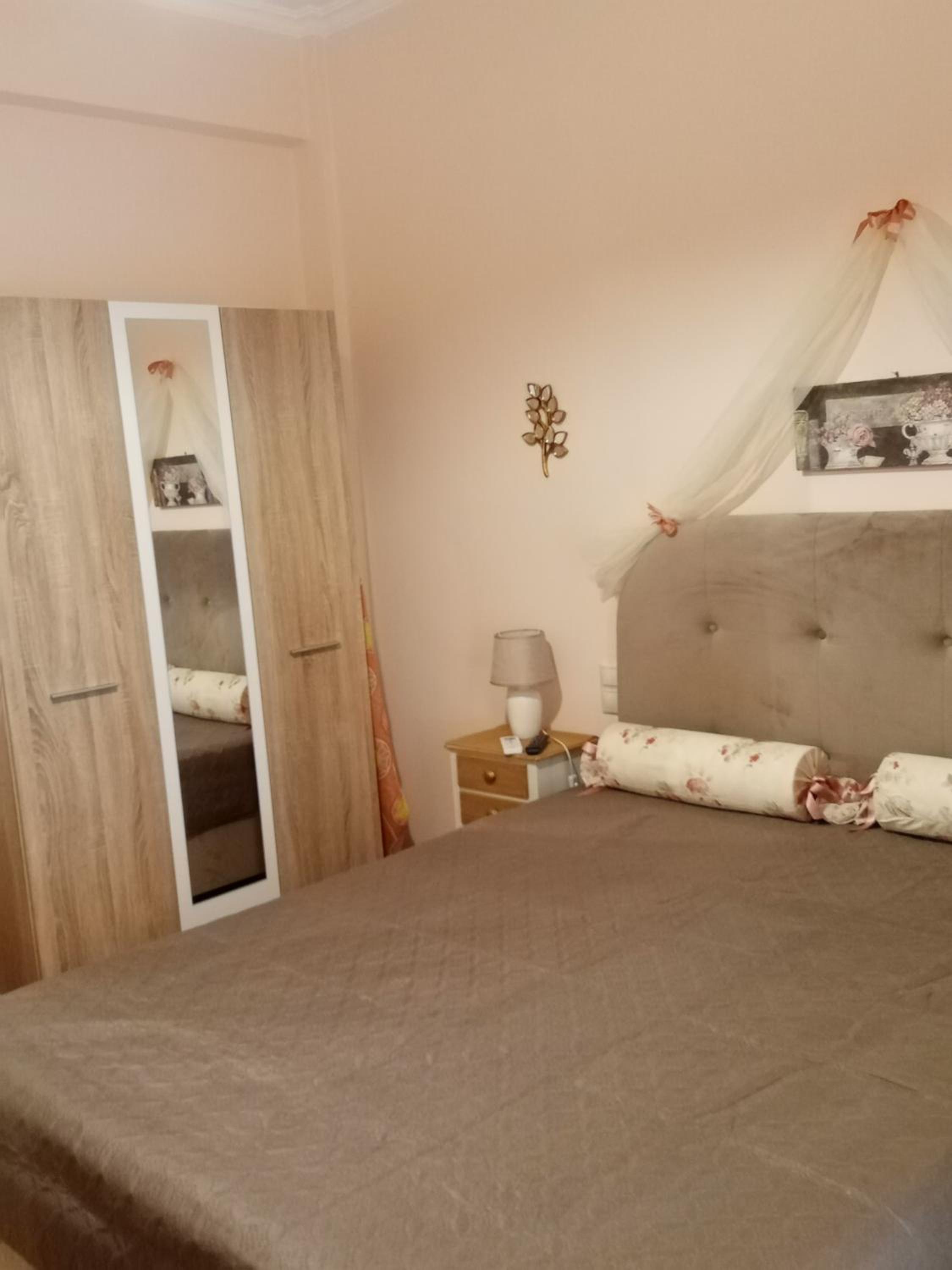 Ennie's place
