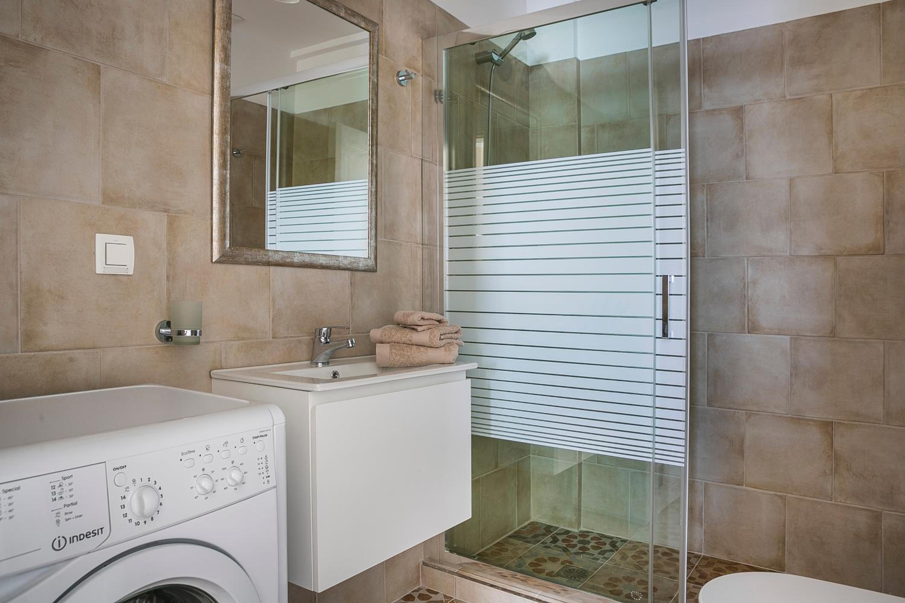 Julia's Boutique Suites, near Argostoli. photo 4