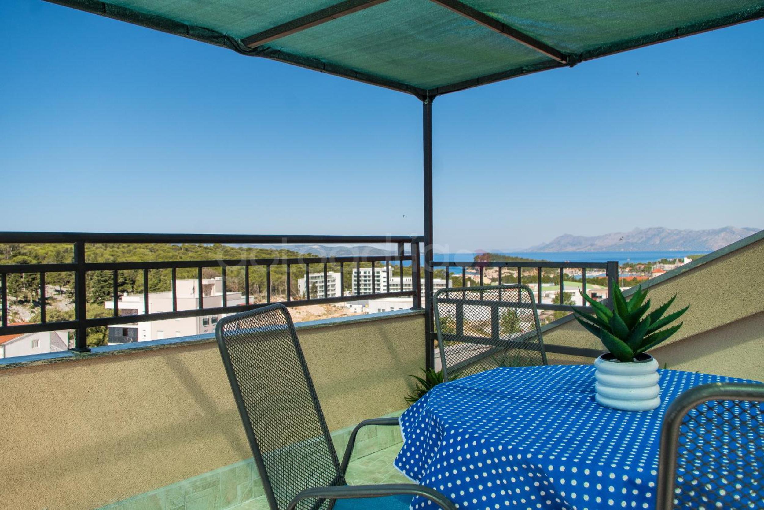 Seaview apartments Duky