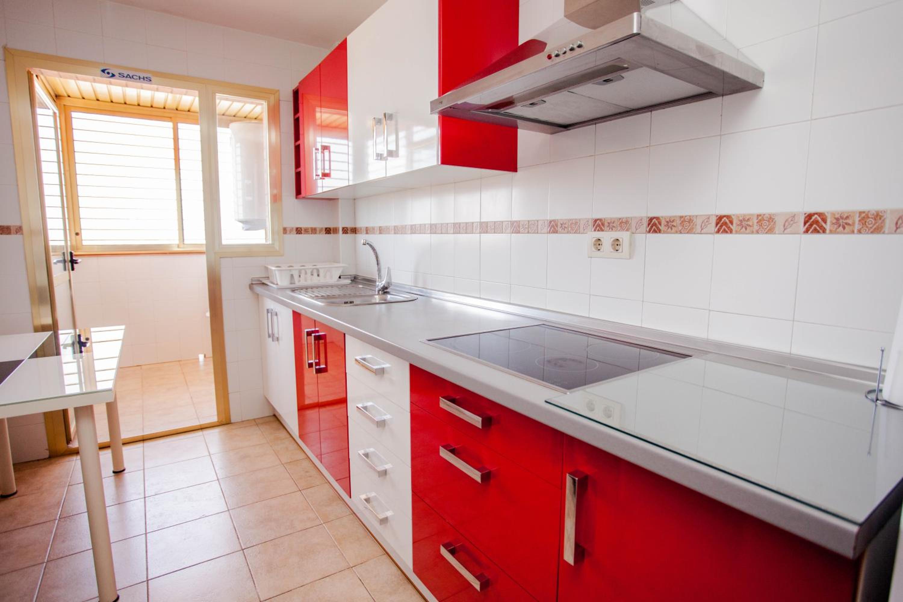 Apartamento Teatinos, Metro, Free Parking & Pool