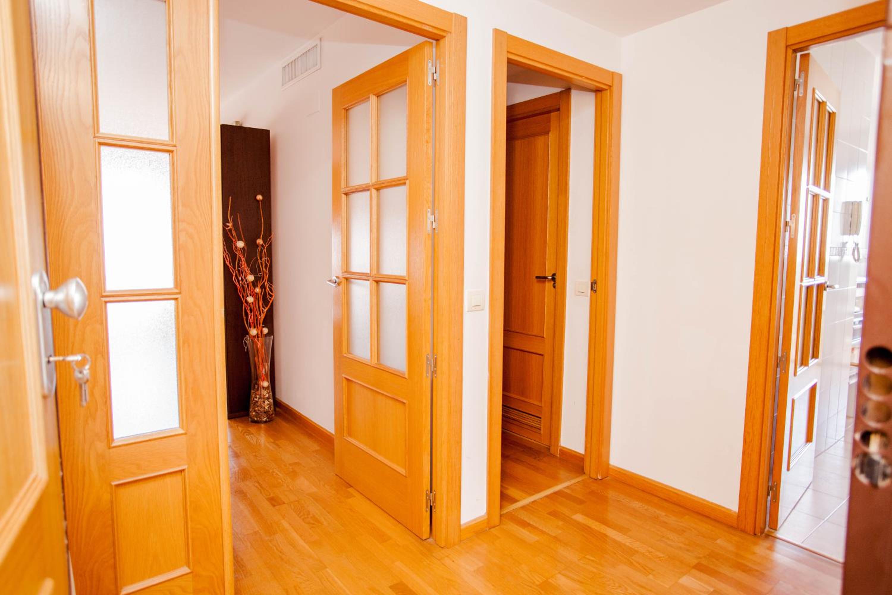 Apartamento Teatinos, Metro, Free Parking & Pool