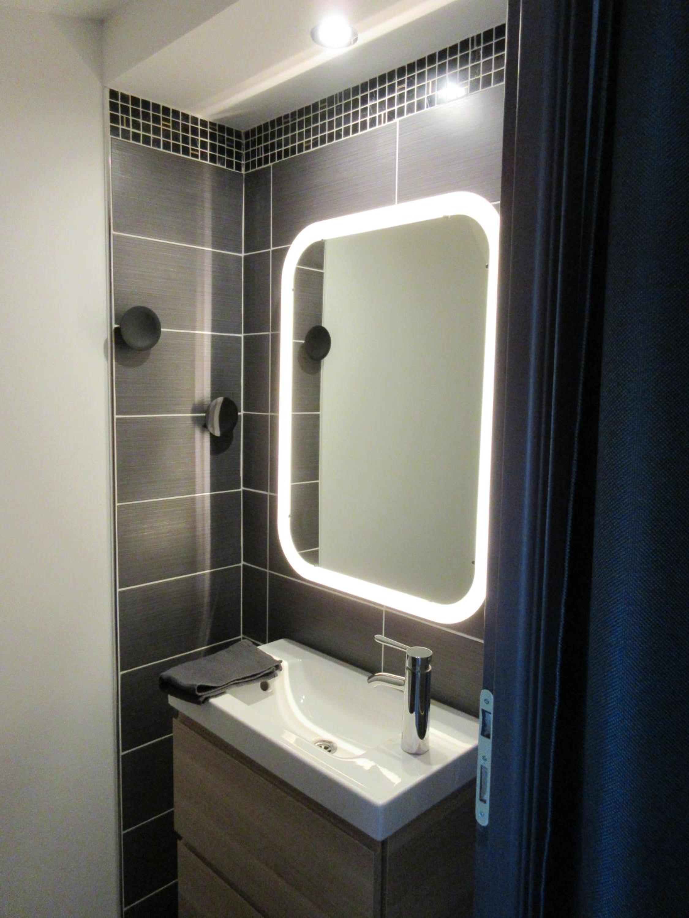 Photo 46