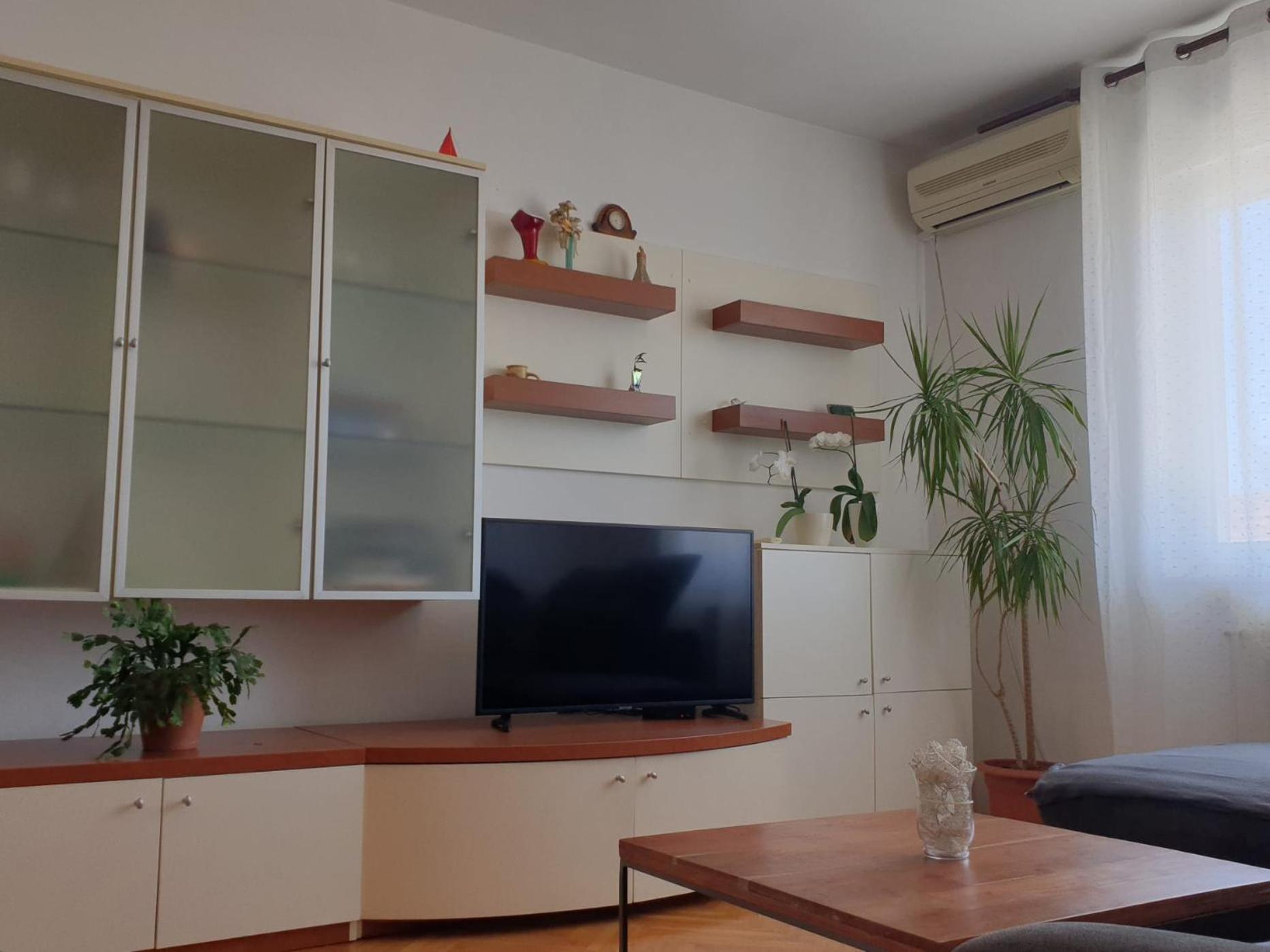 Apartments Ivana