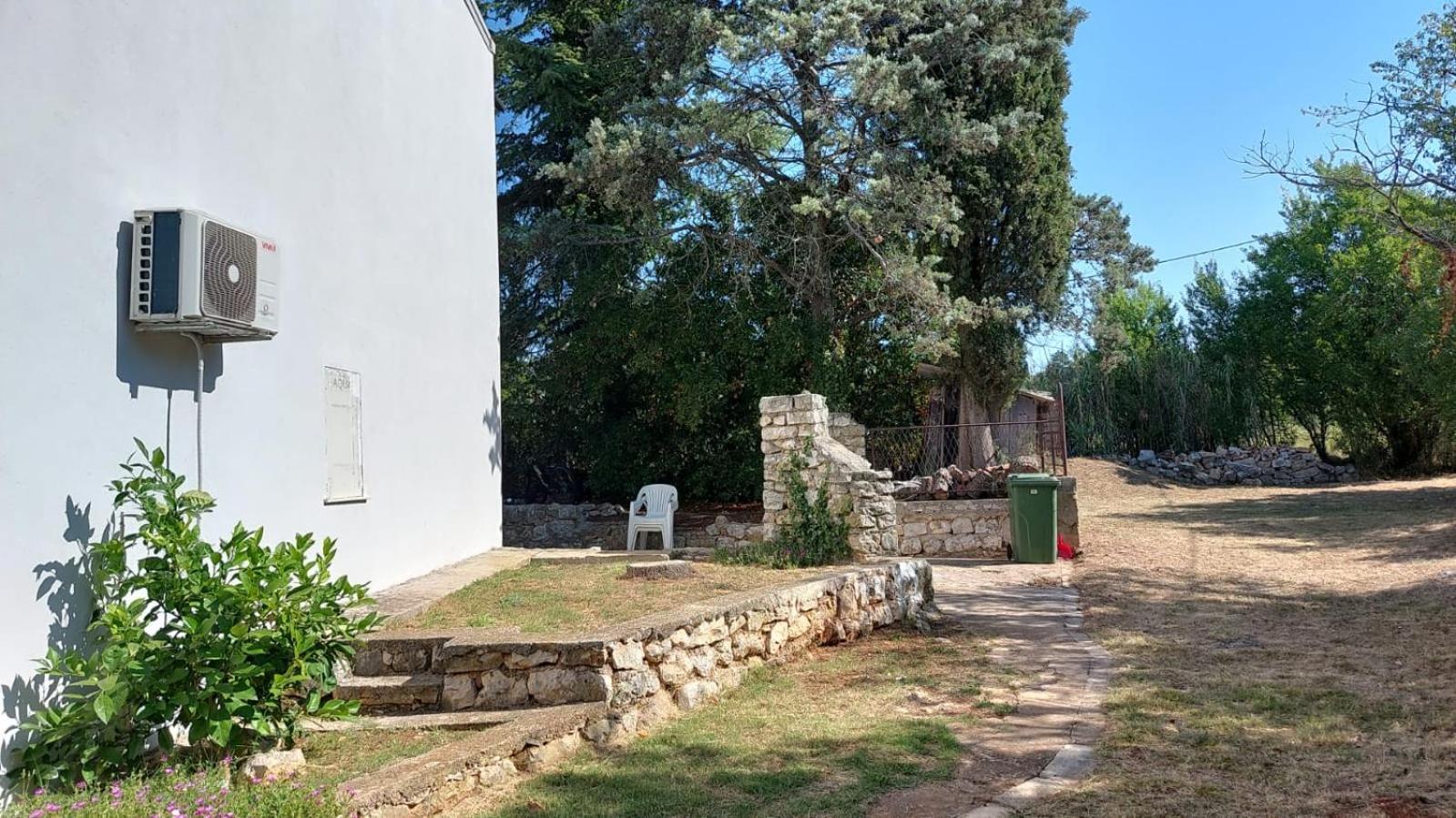 Holiday home Radmila view 3