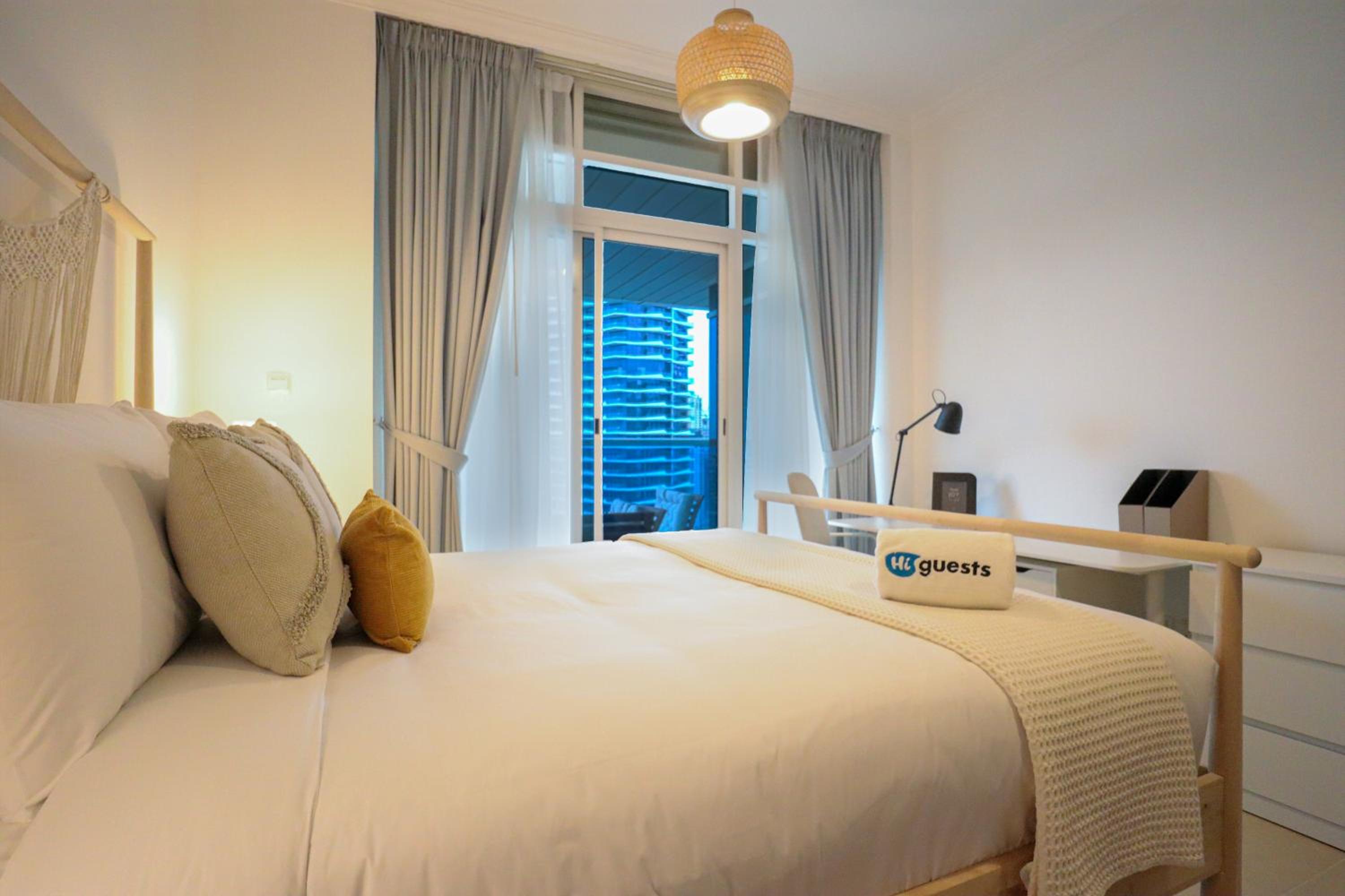 HiGuests - Charming Apartment with Marina and Dubai Eye views