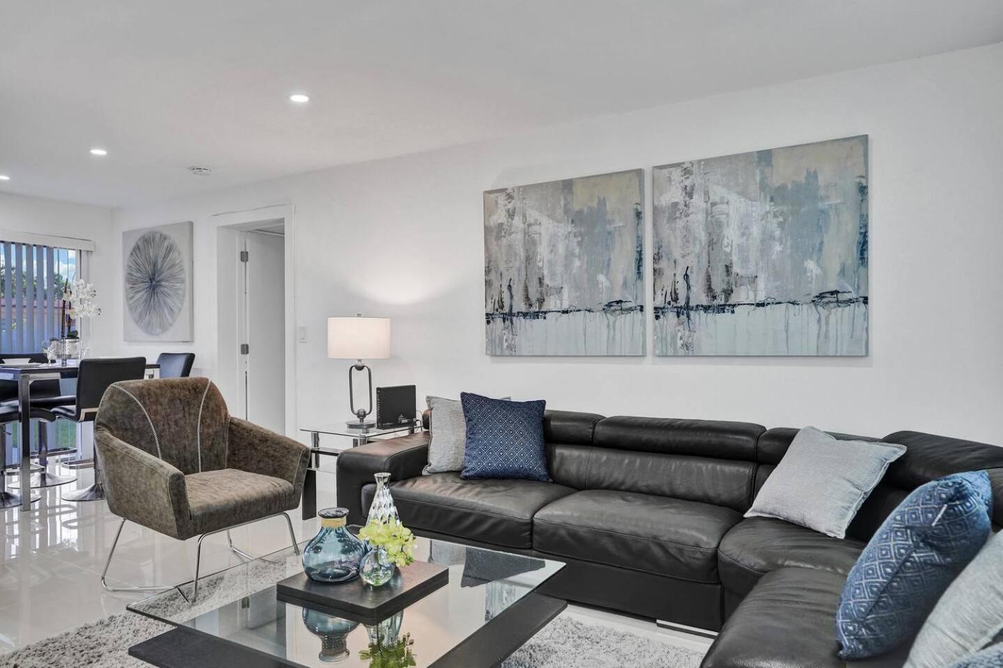 Newly Renovated 3BR Home w Hot Tub