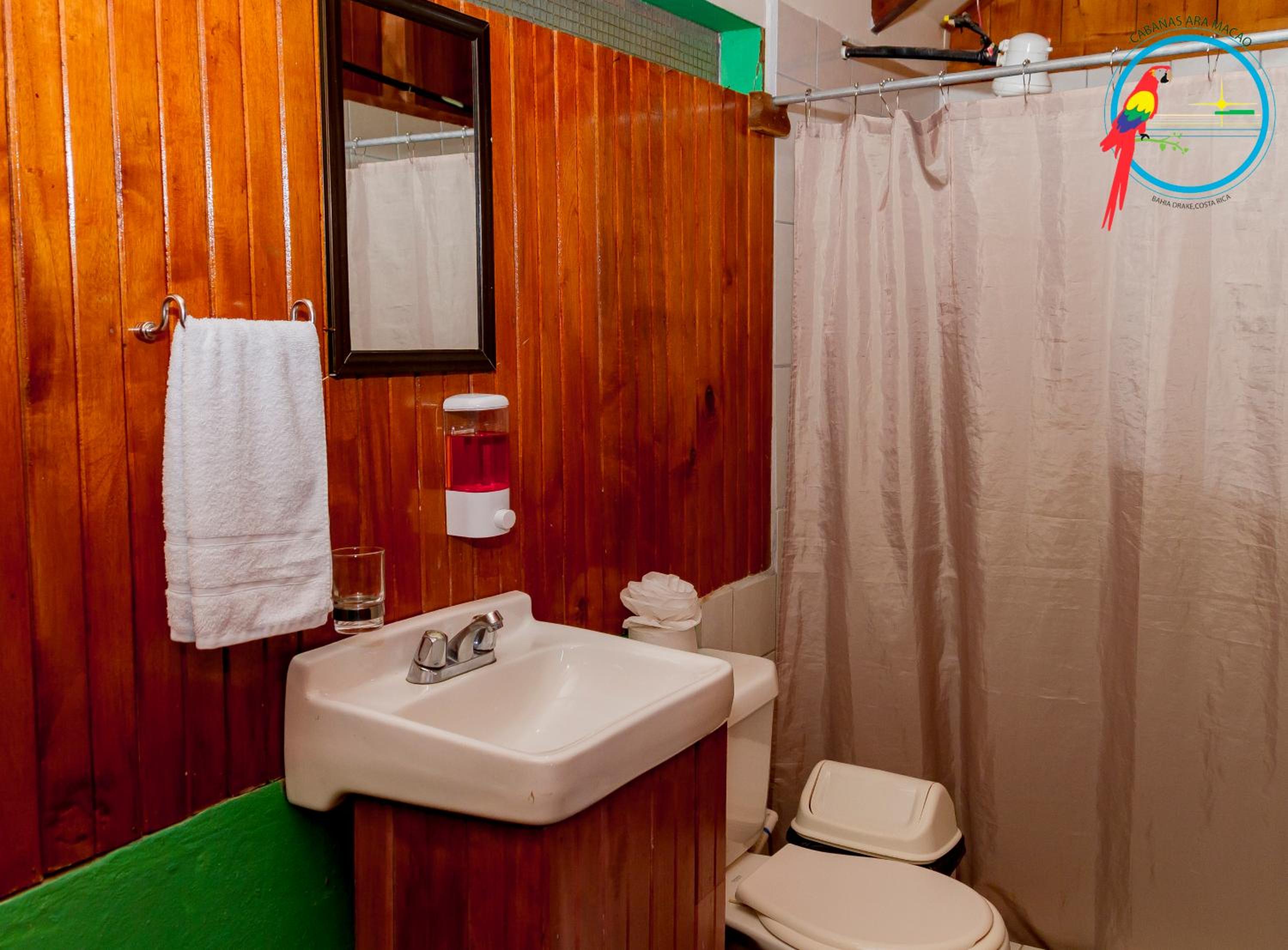 Cabaña Ara Macao Lodge