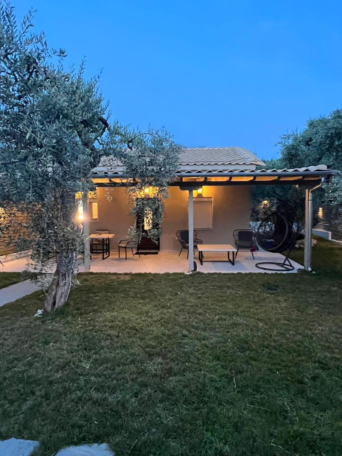 Villa 4 You Iliopetra view 5