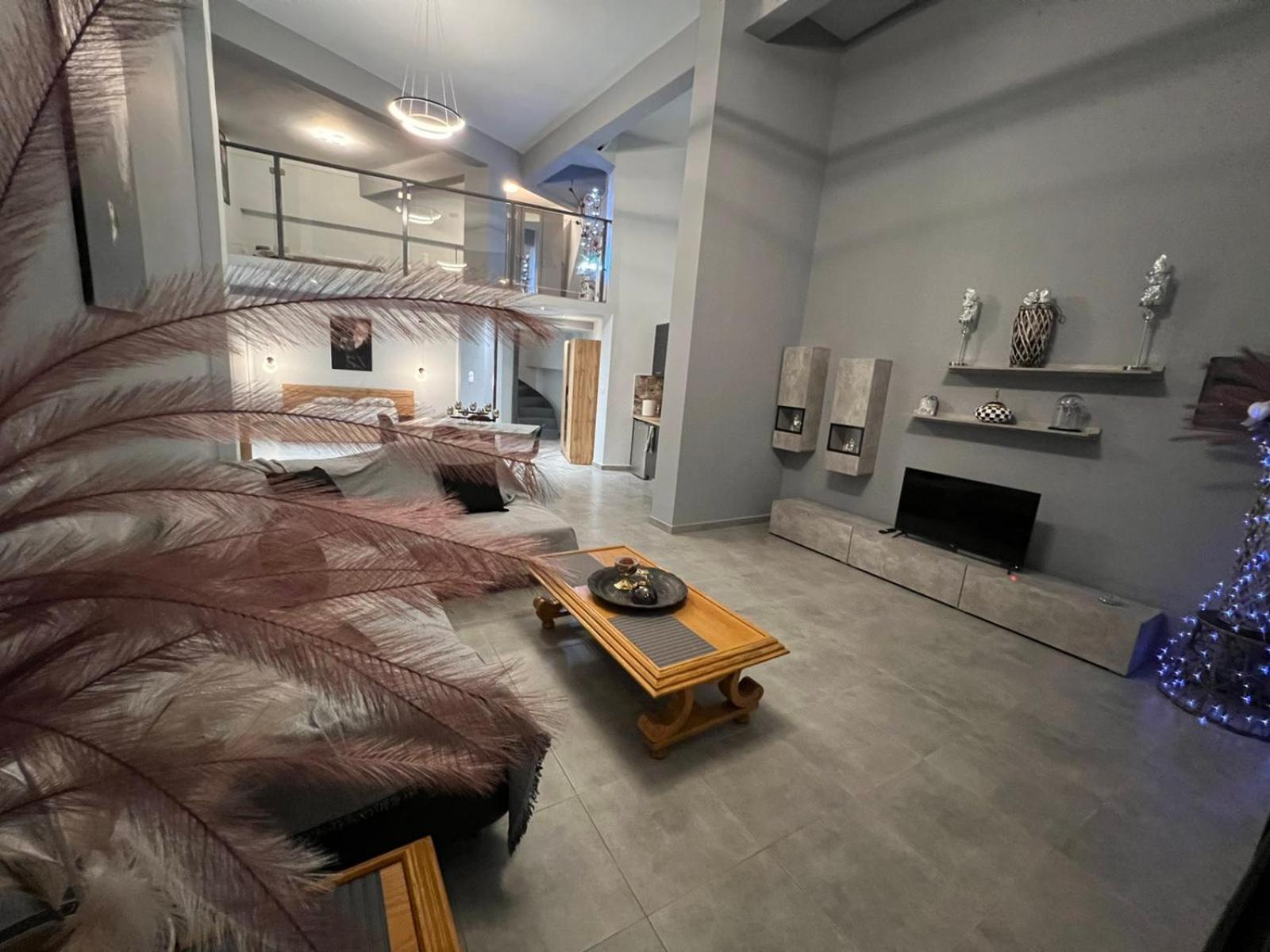 Thiseio Luxury Apartment close to Acropolis photo 3