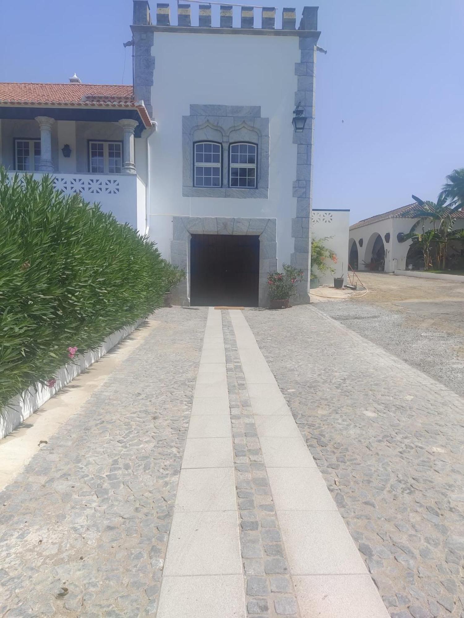Photo 25