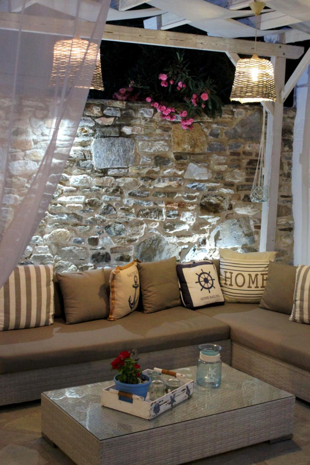 Cozy House with Relaxing Backyard view 5