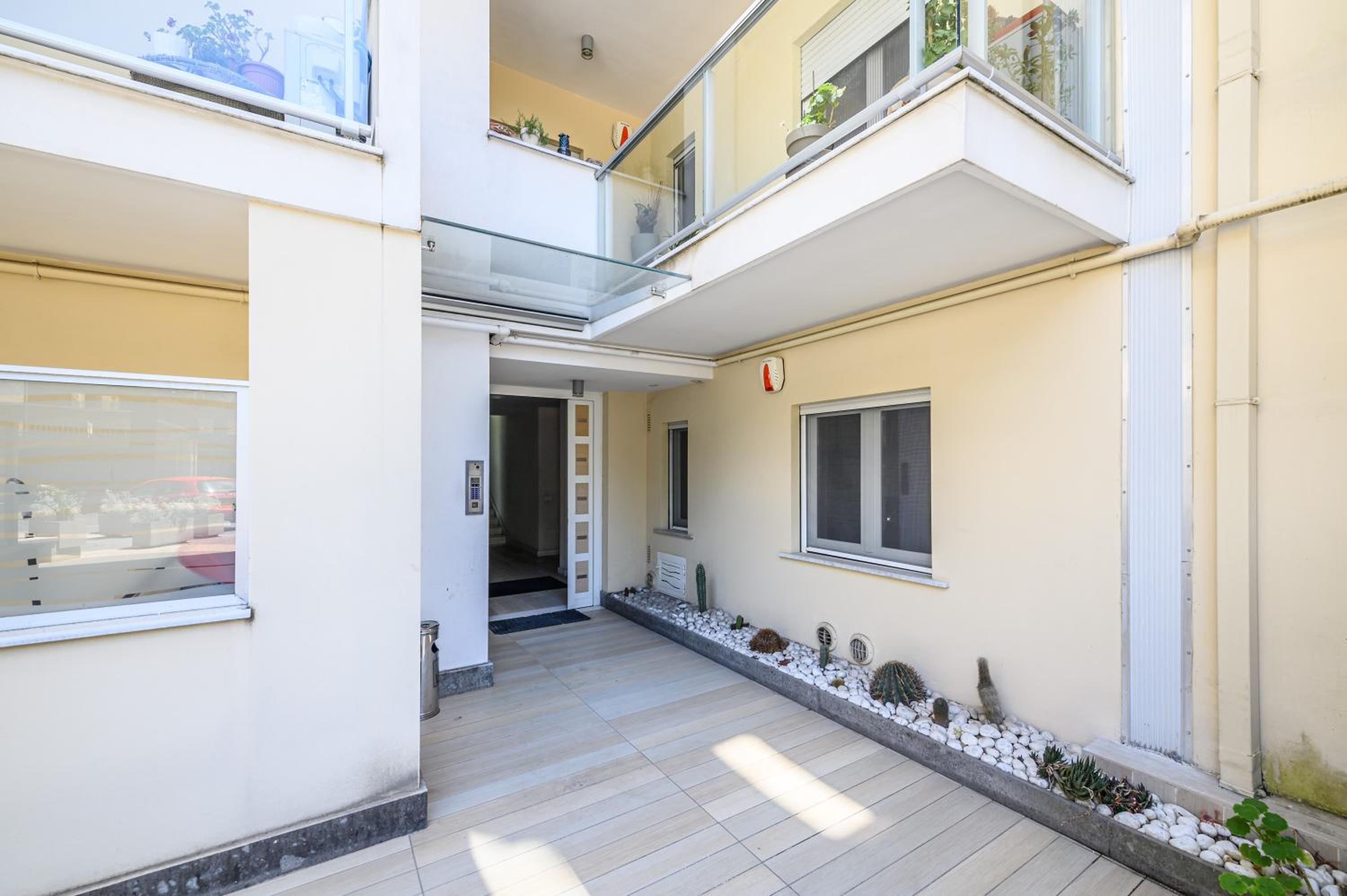 Viale dei Colli Aminei 10