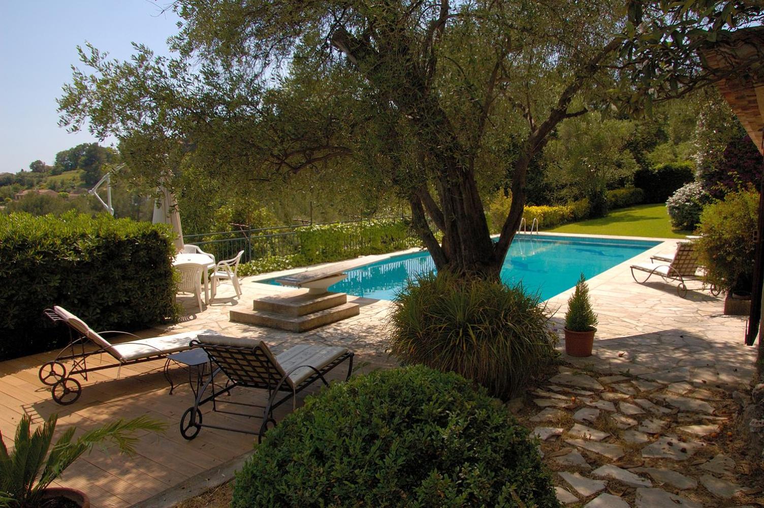 Chambre d'hôte Chez Dany - Mougins view 2