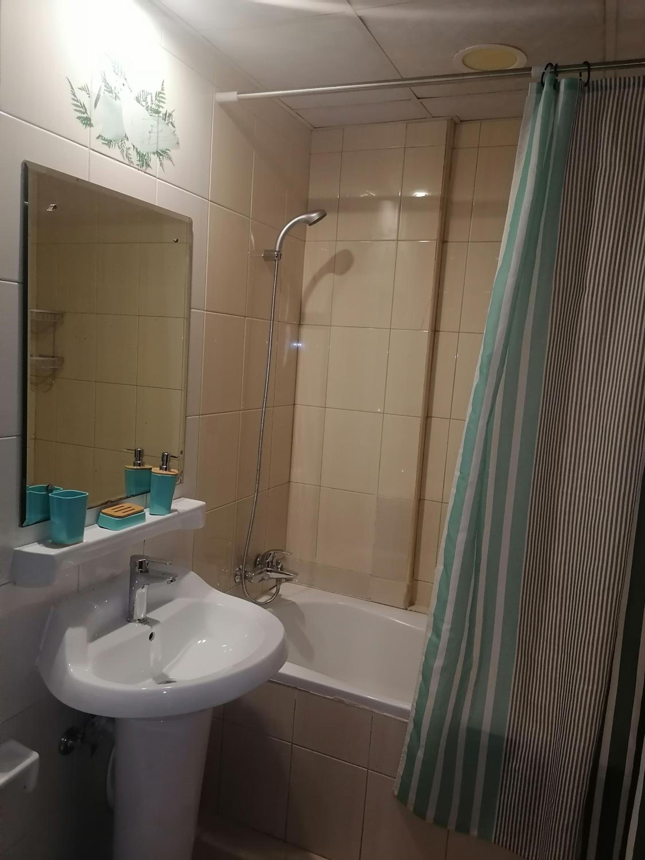Al Qasba Lima Suites