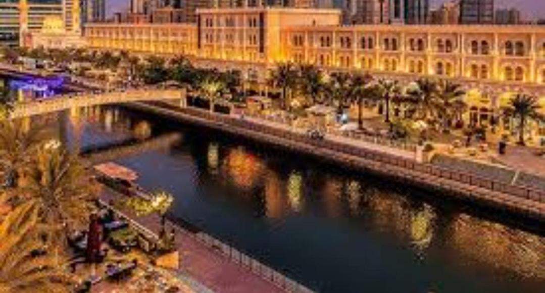 Al Qasba Lima Suites
