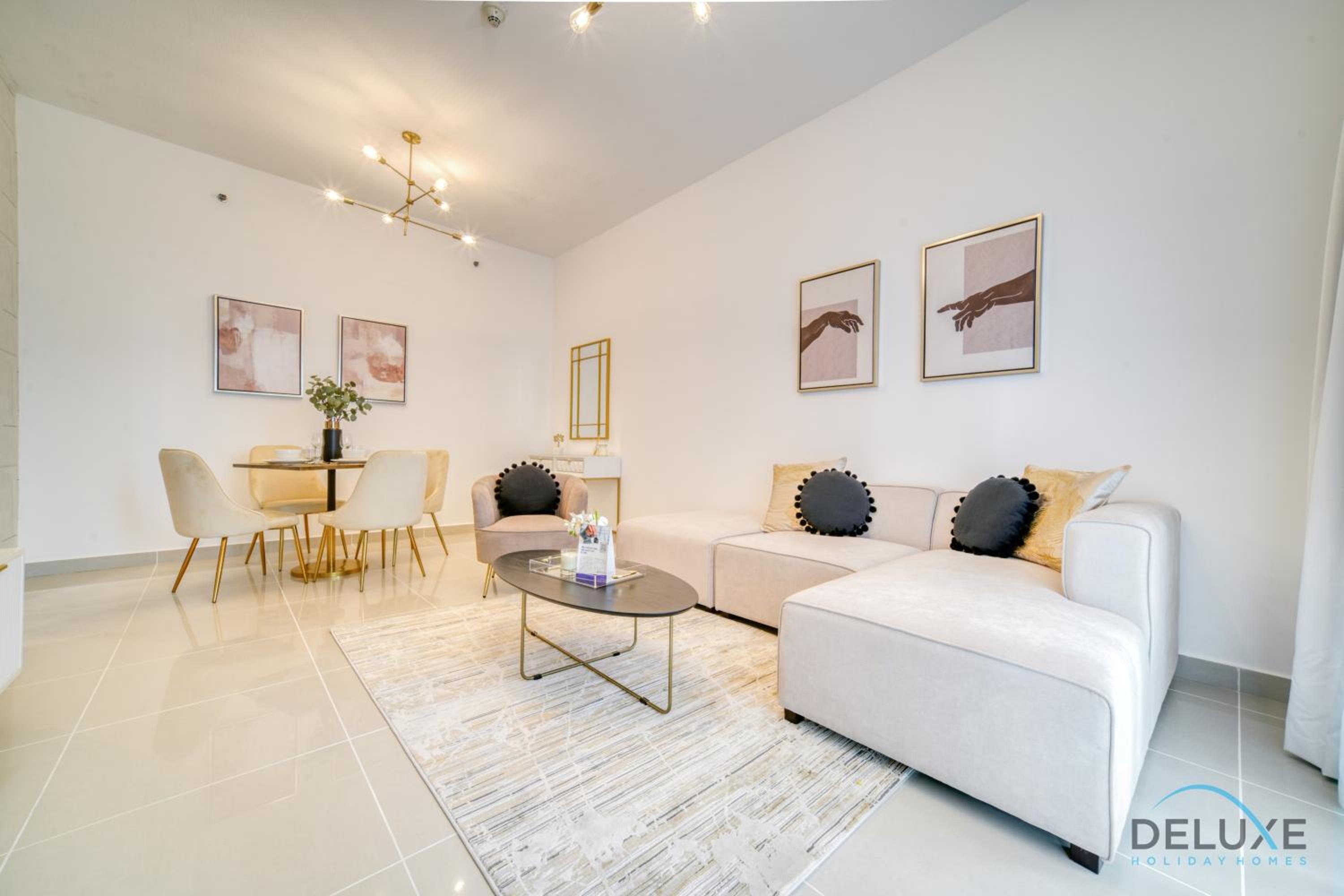 Upscale 1BR at Marina Pinnacle Dubai Marina by Deluxe Holiday Homes