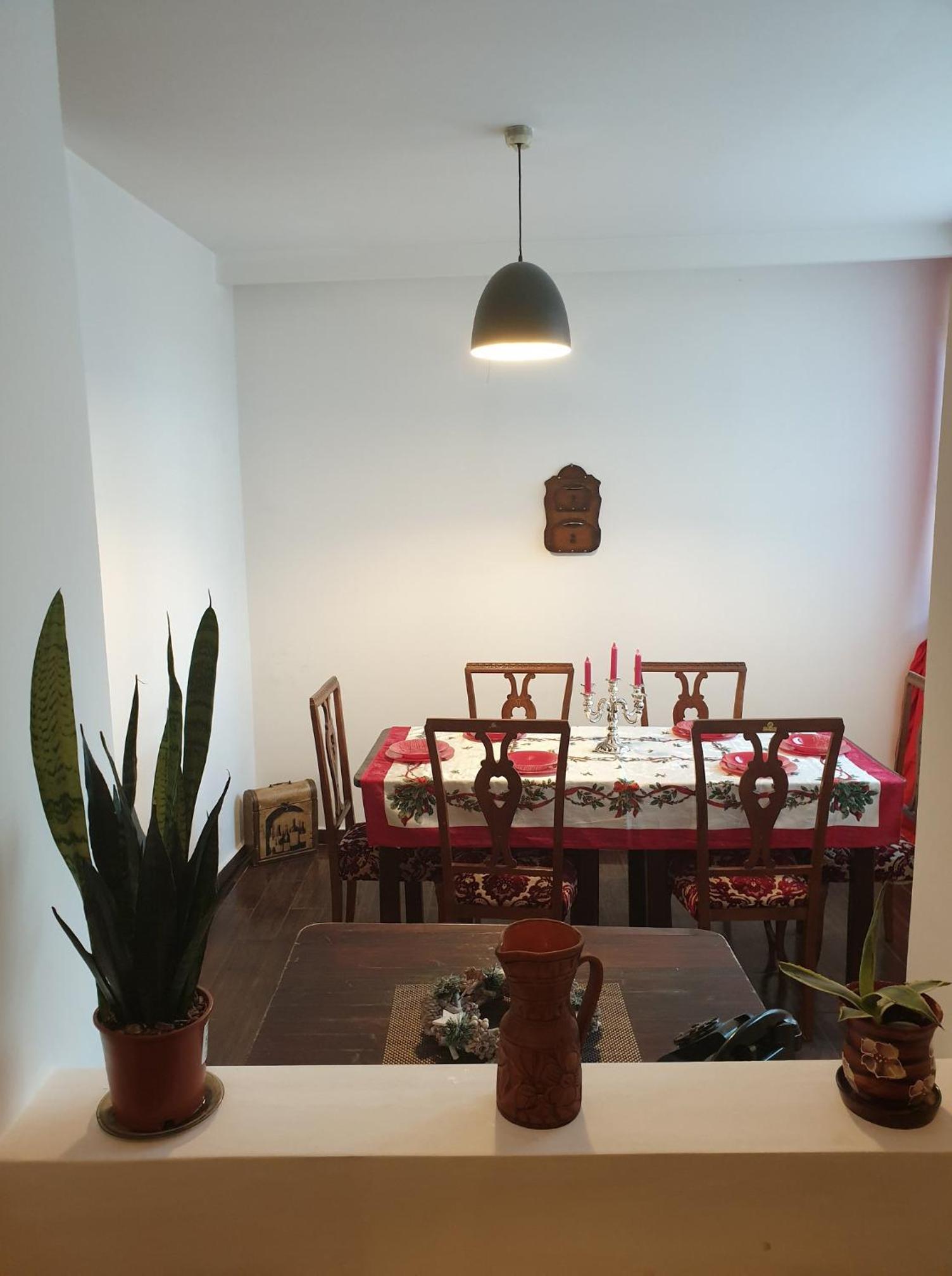 Vintage Downtown Hostel - Image 3