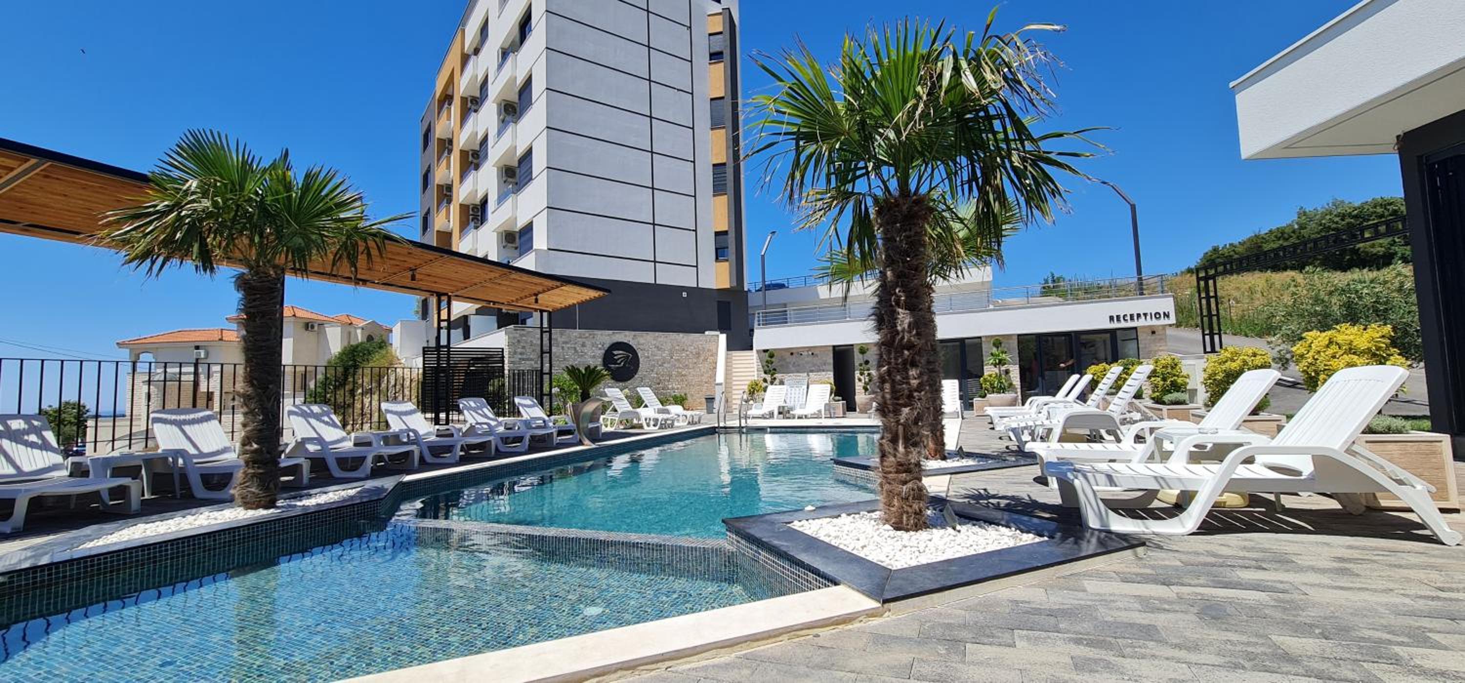 SeaView Apartment & Pool view 5